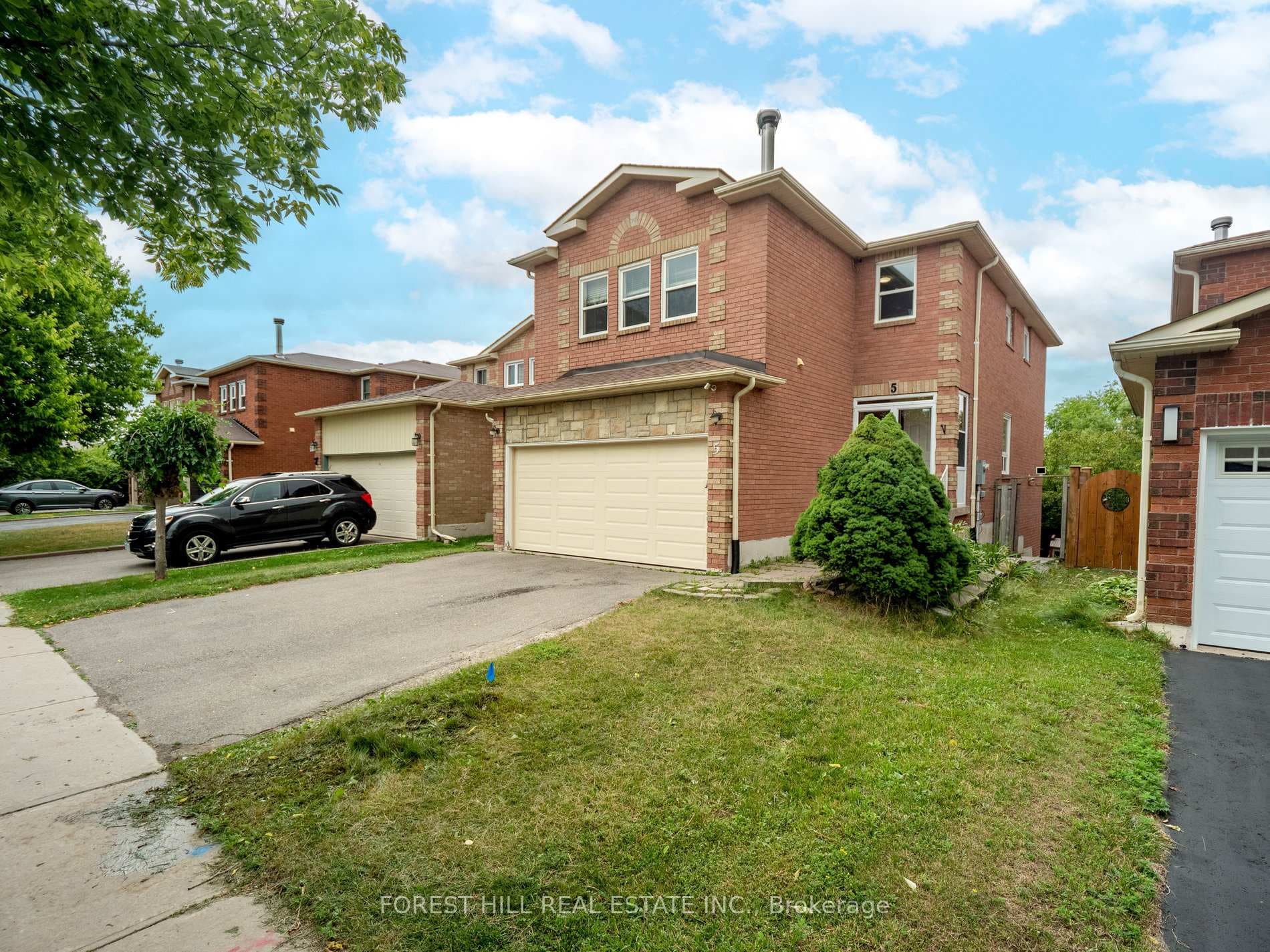 5 Squire Drive Unit Main photo 1