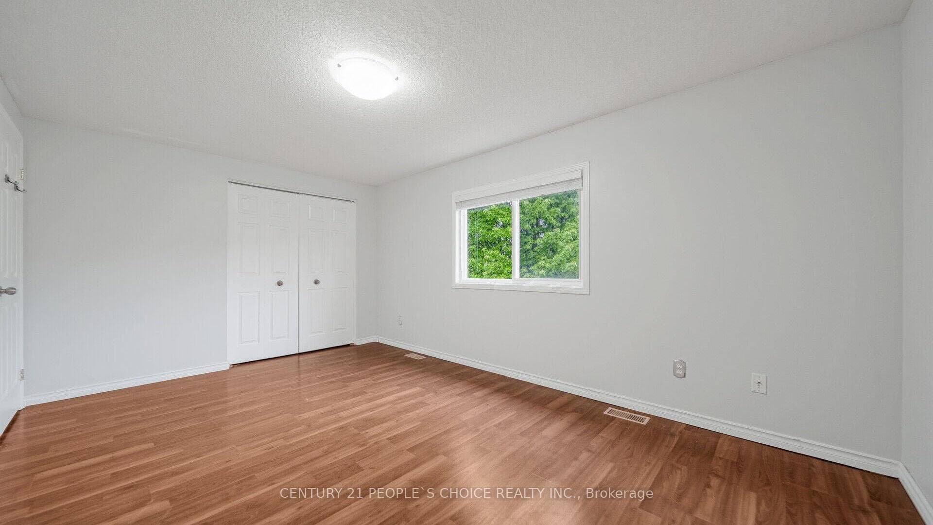 113 Prosperity Drive photo 32