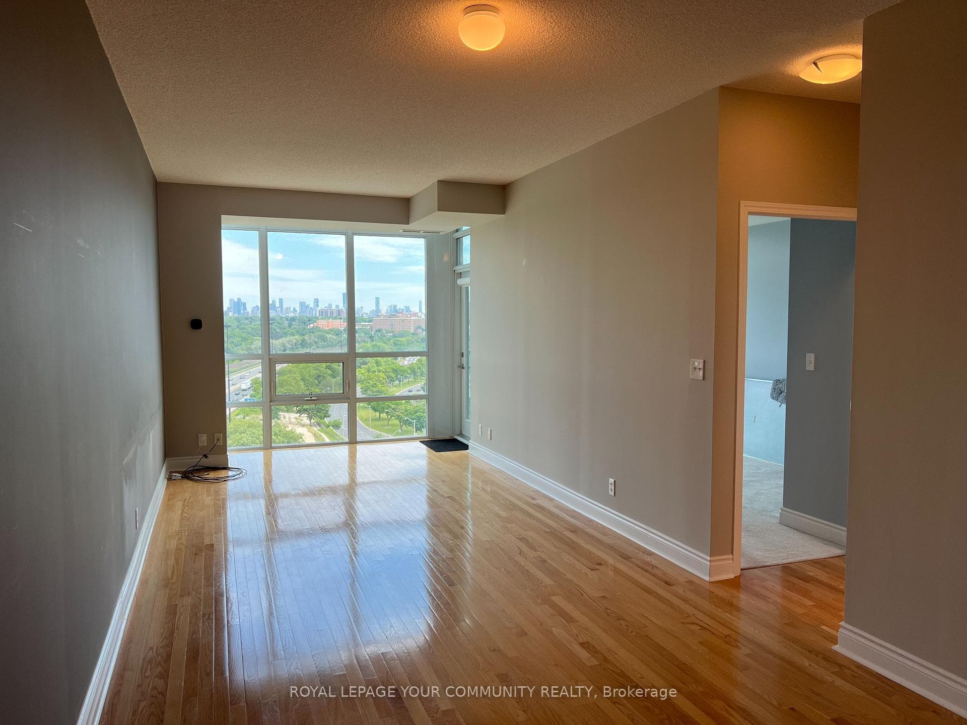 1900 Lake shore Boulevard Unit 1409 photo 11