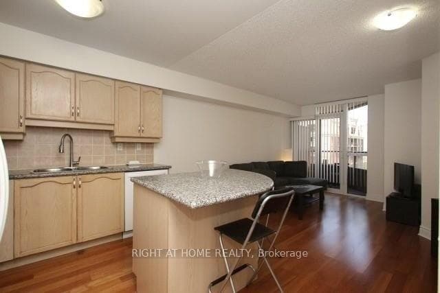 78 Harrison Garden Boulevard Unit 801 photo 8