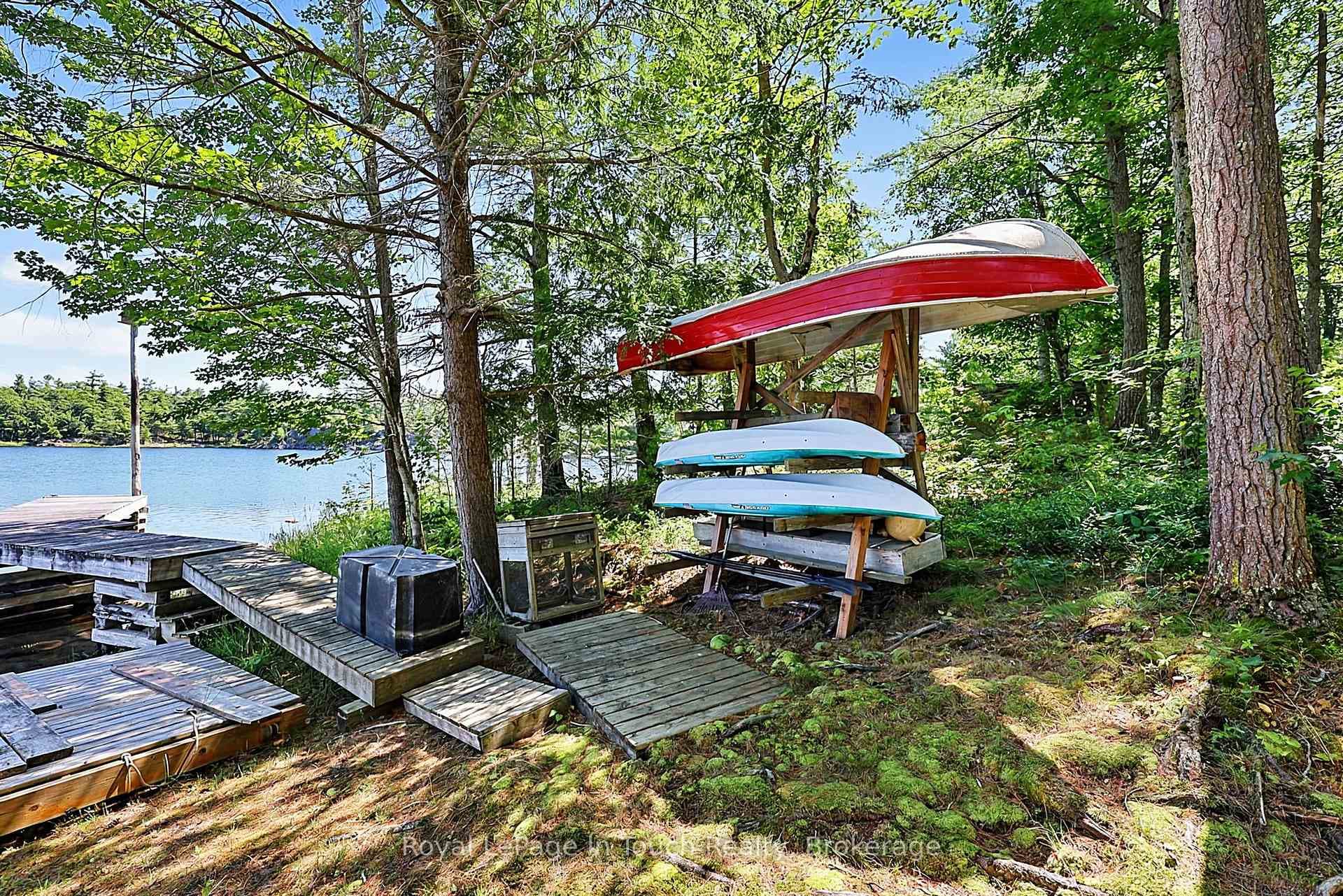 B207 Lot 26 Island photo 13