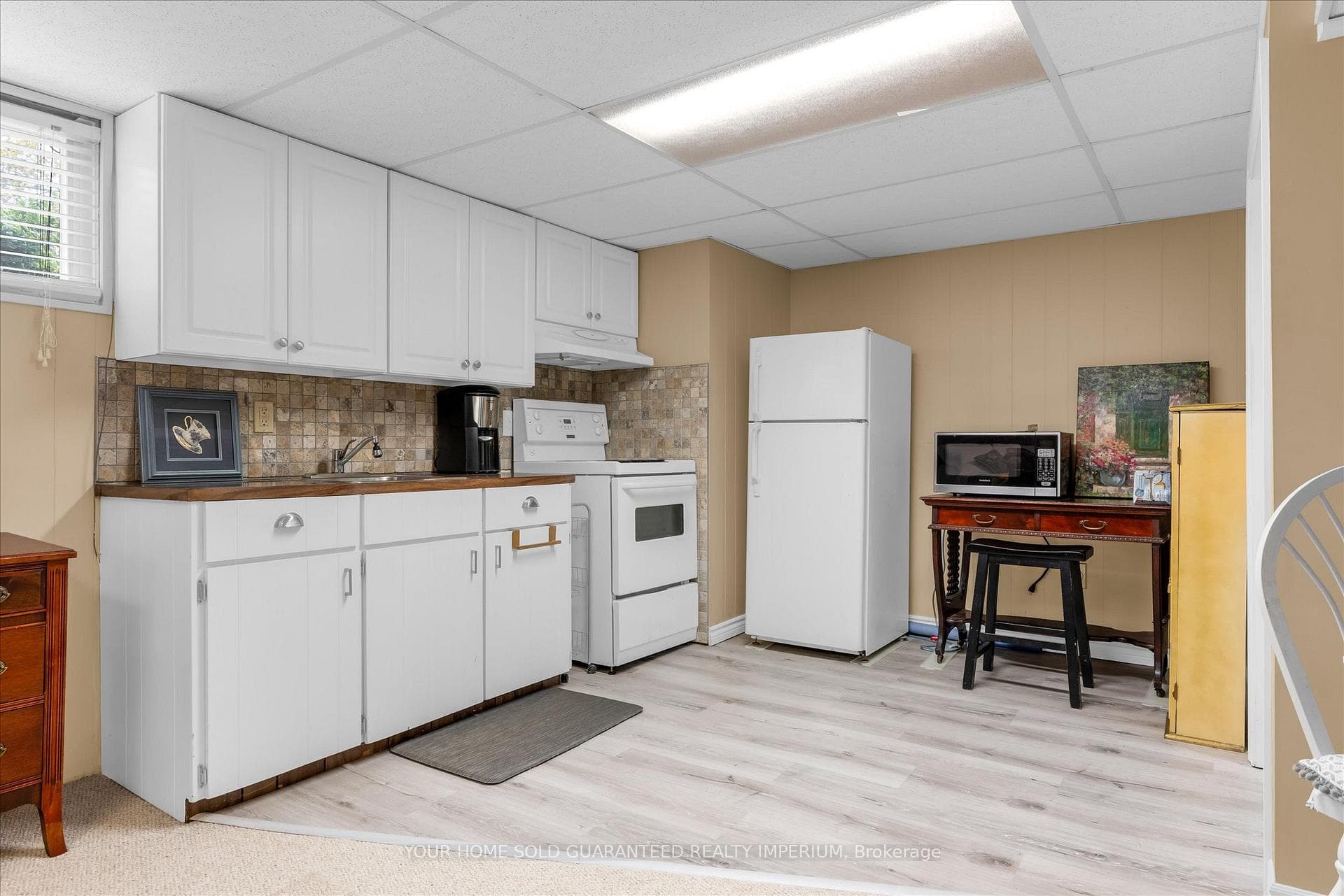 8 Mulock Avenue photo 28