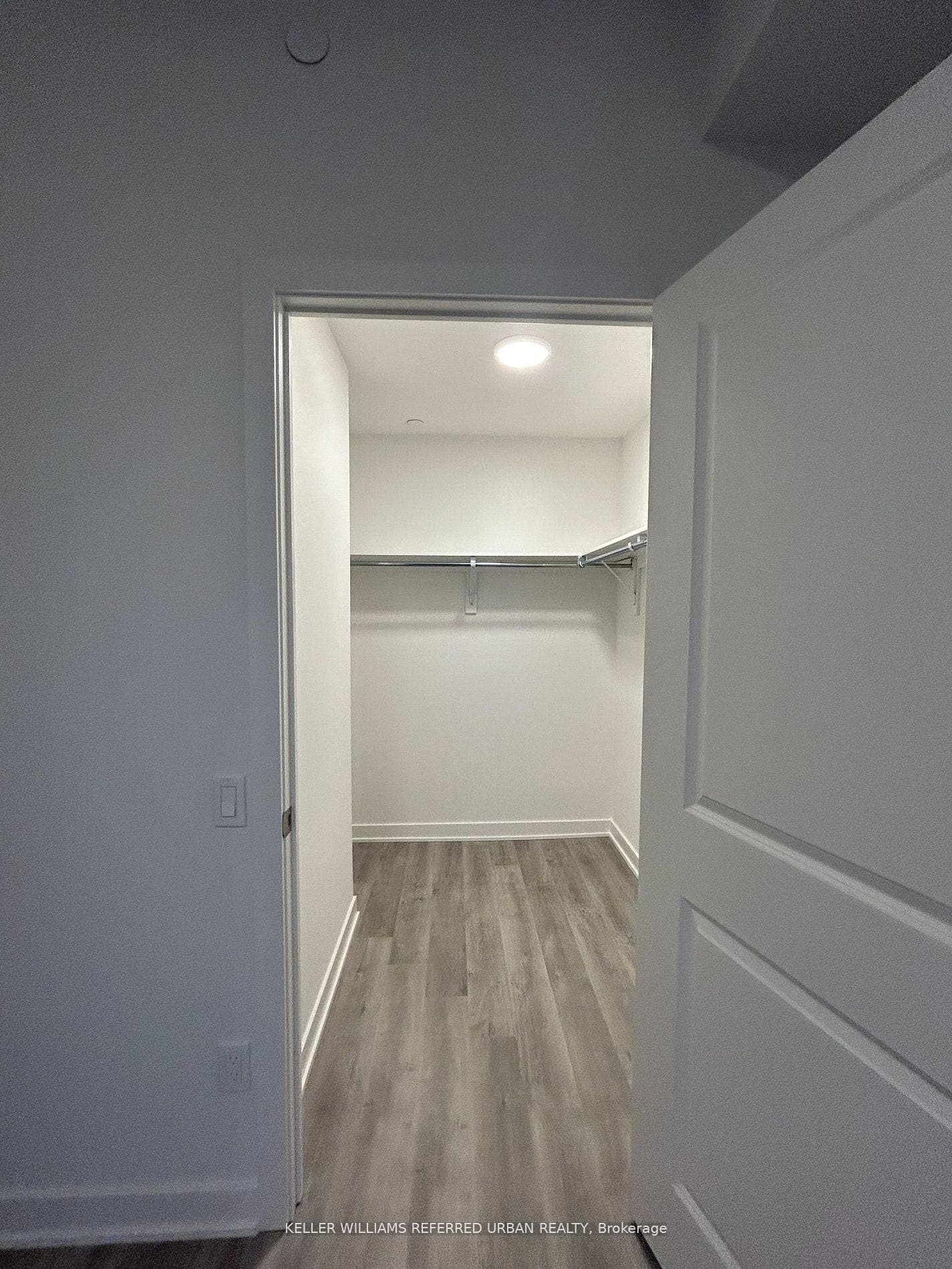 50 Upper Mall Way Unit B-2304 photo 11