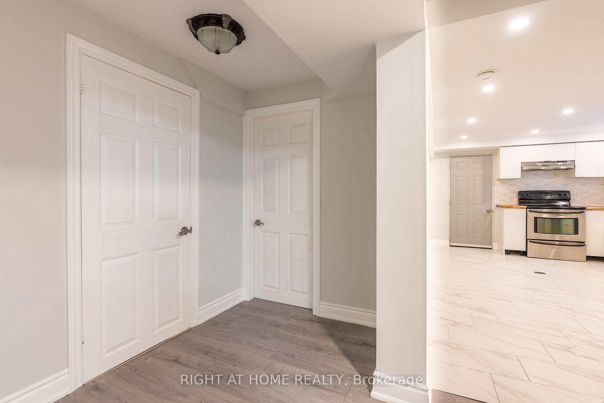 214 Kenilworth Avenue Unit Basement photo 16