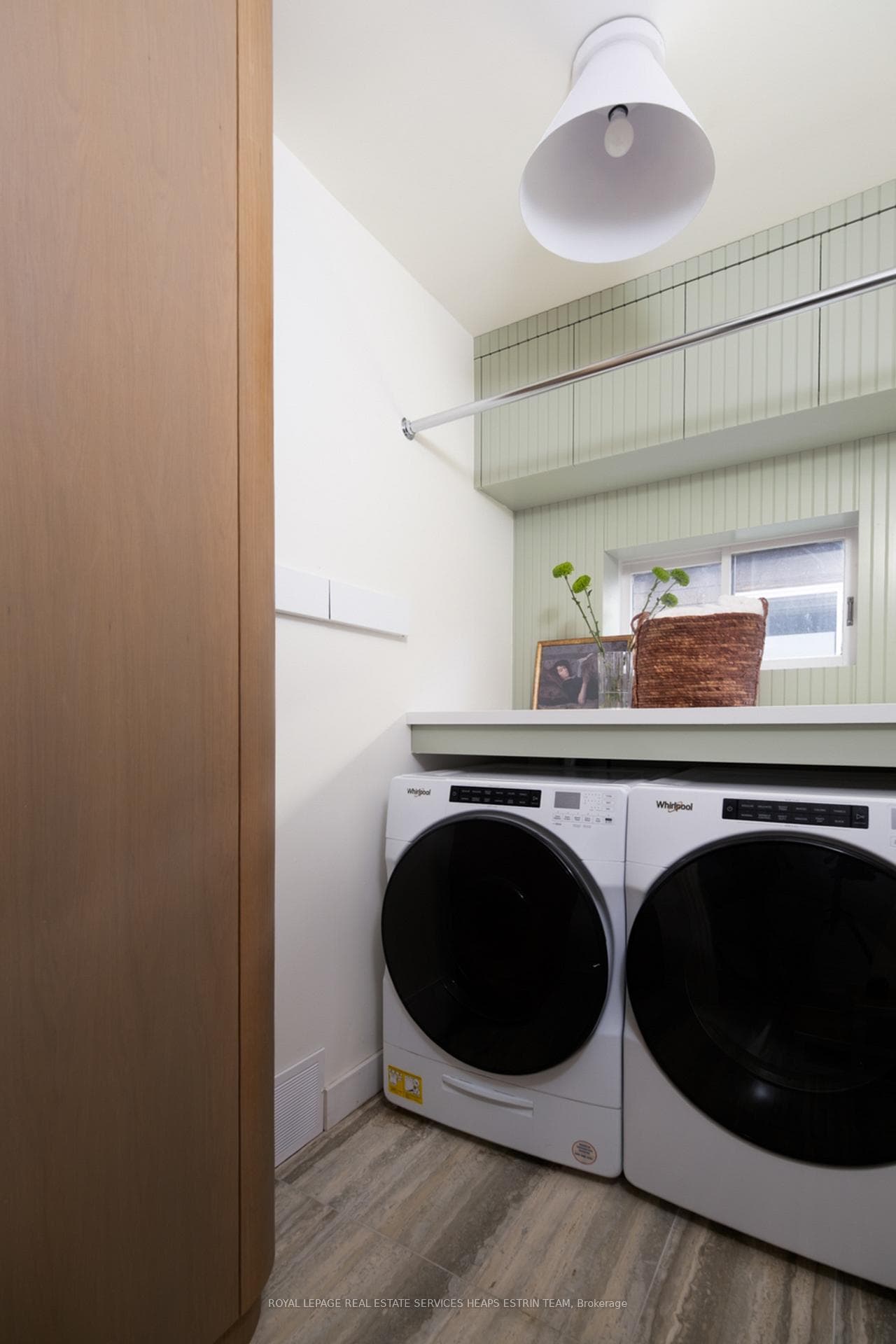382 Sackville Street photo 23