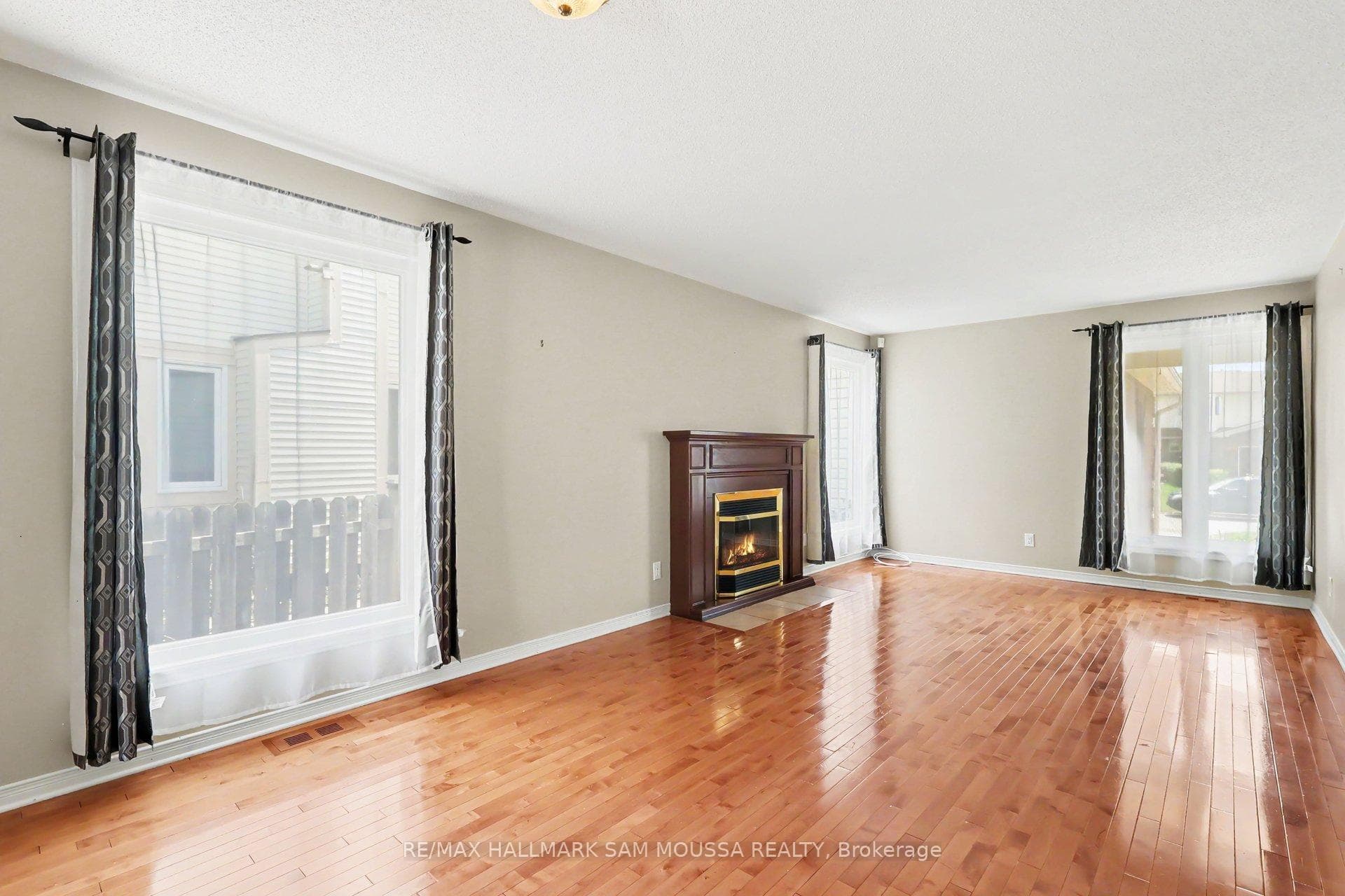 1475 Deavy Way photo 14