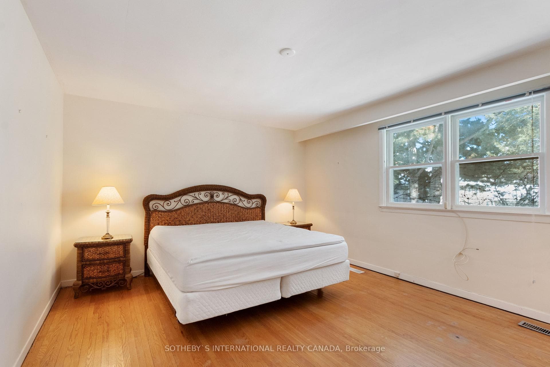 62 Foursome Crescent photo 22