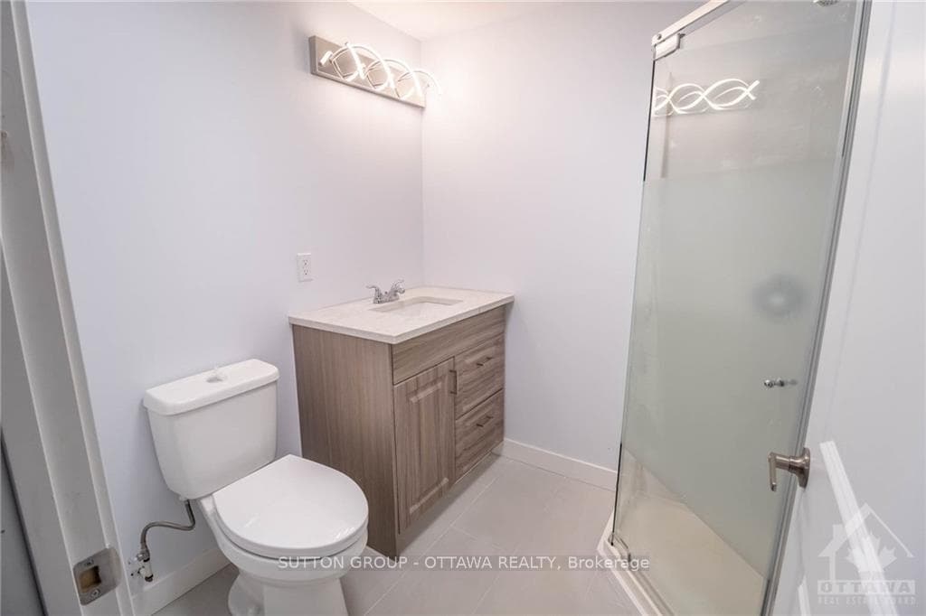 178 Mcclellan Road photo 23