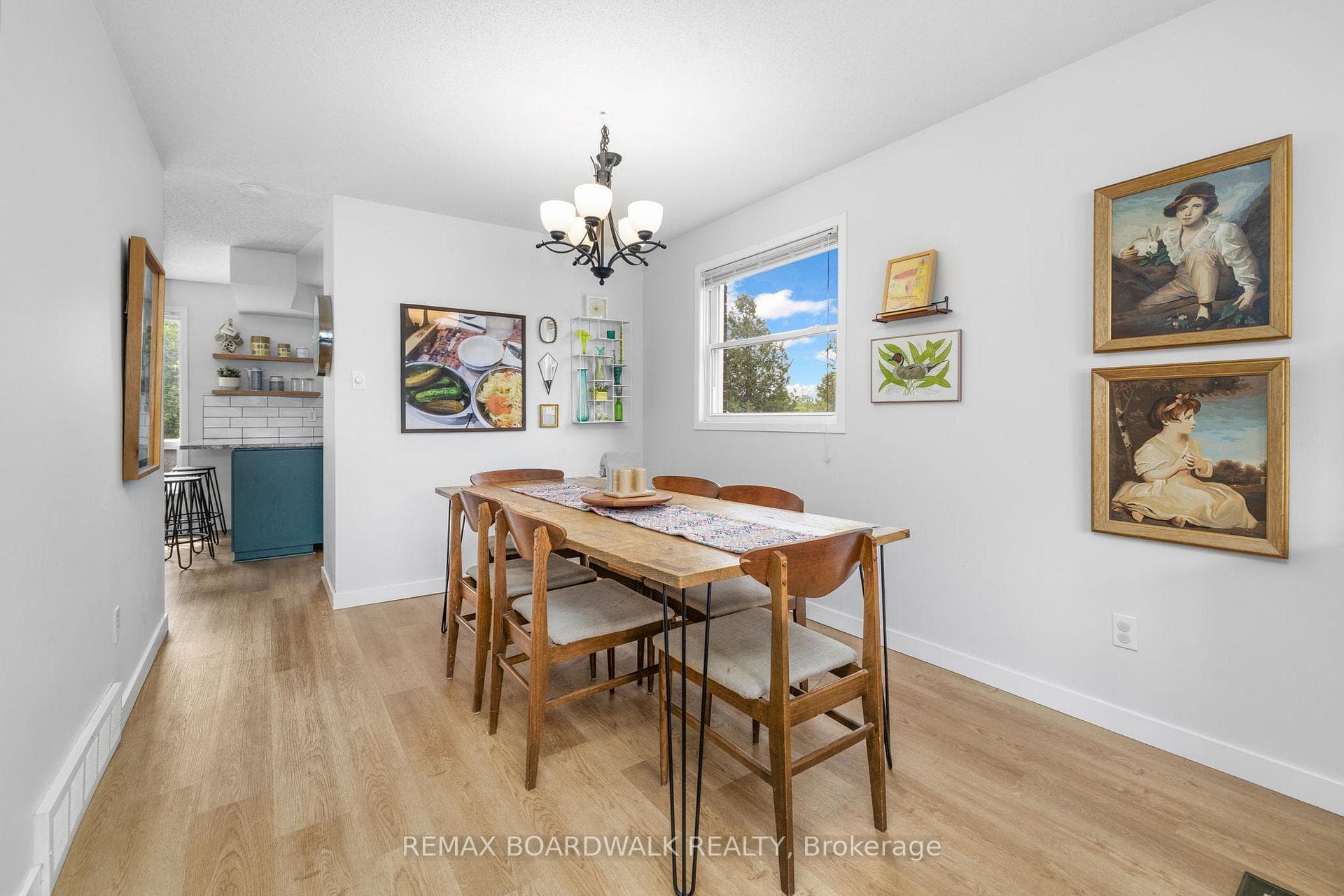 8 Jessie Drive photo 14