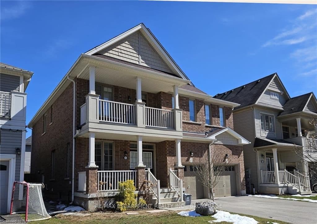8592 SWEET CHESTNUT Road Unit UPPER photo 2