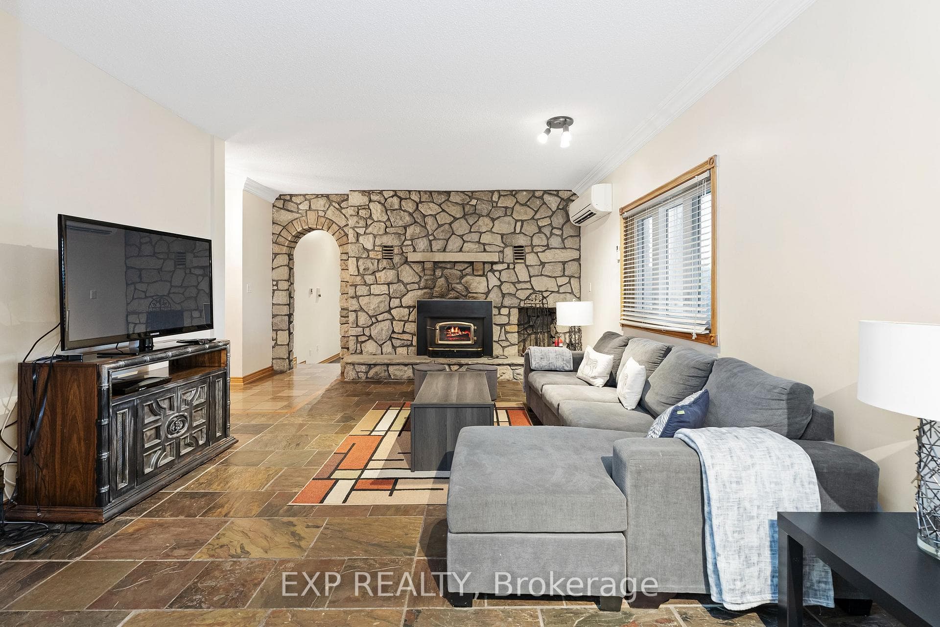 11677 Regional Rd 25 N/A photo 18