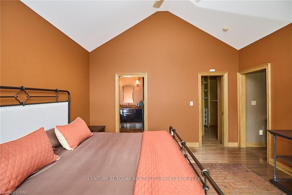 2122 NIGH Road photo 18