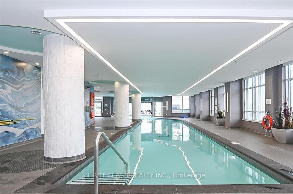 9205 Yonge Street Unit 308 photo 14