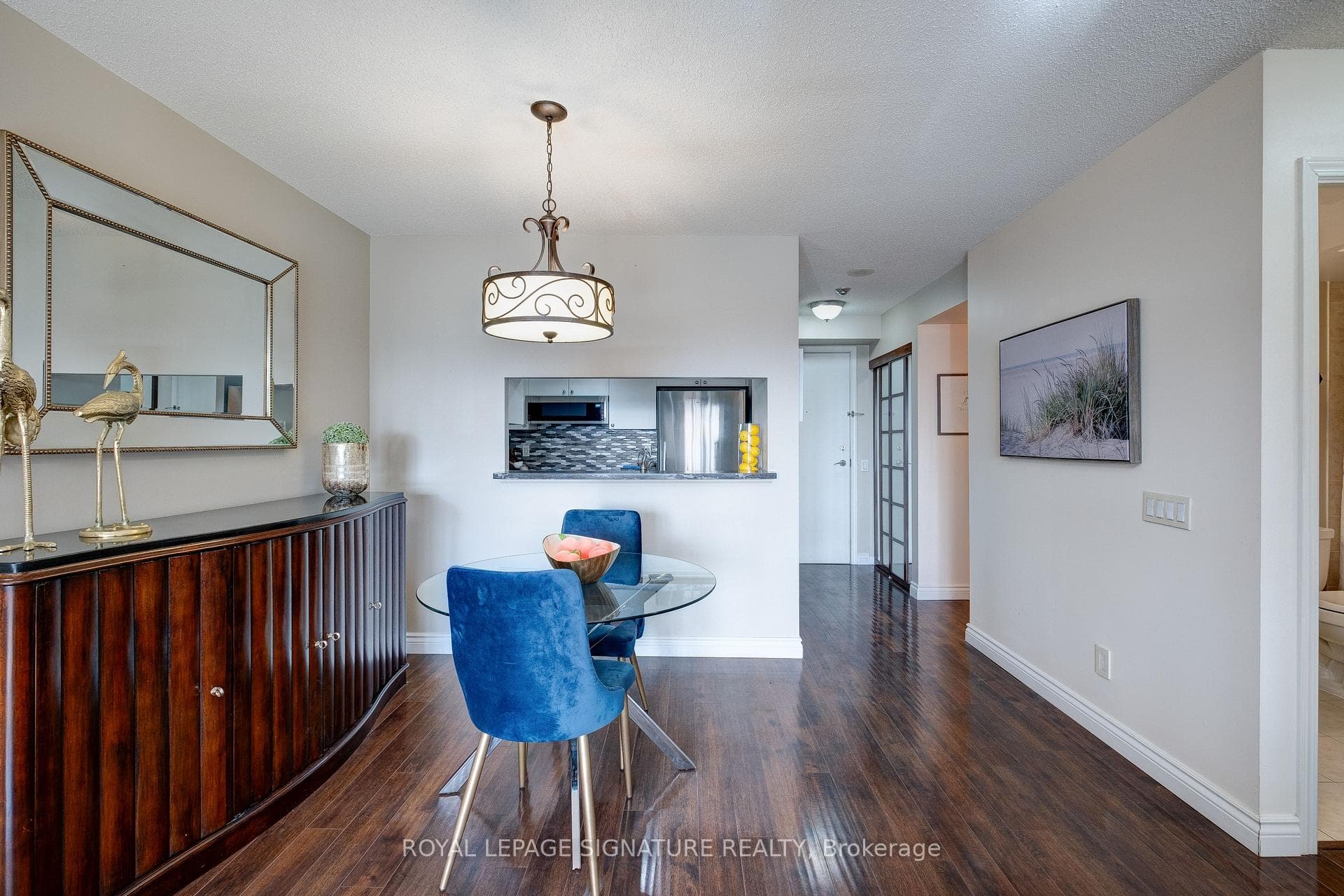 1200 The Esplanade N/A Unit 710 photo 5