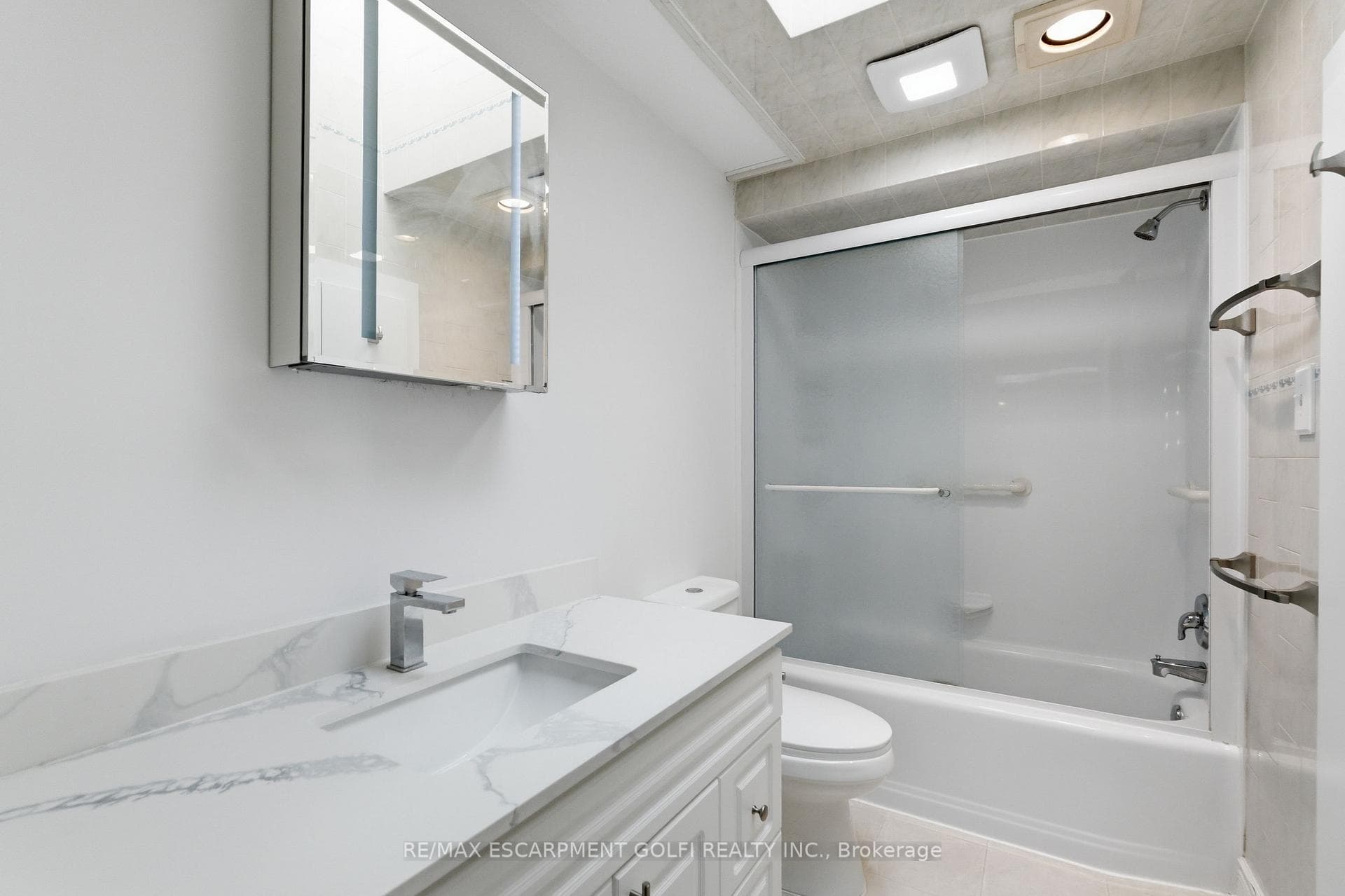 95 Birchpark Drive photo 29