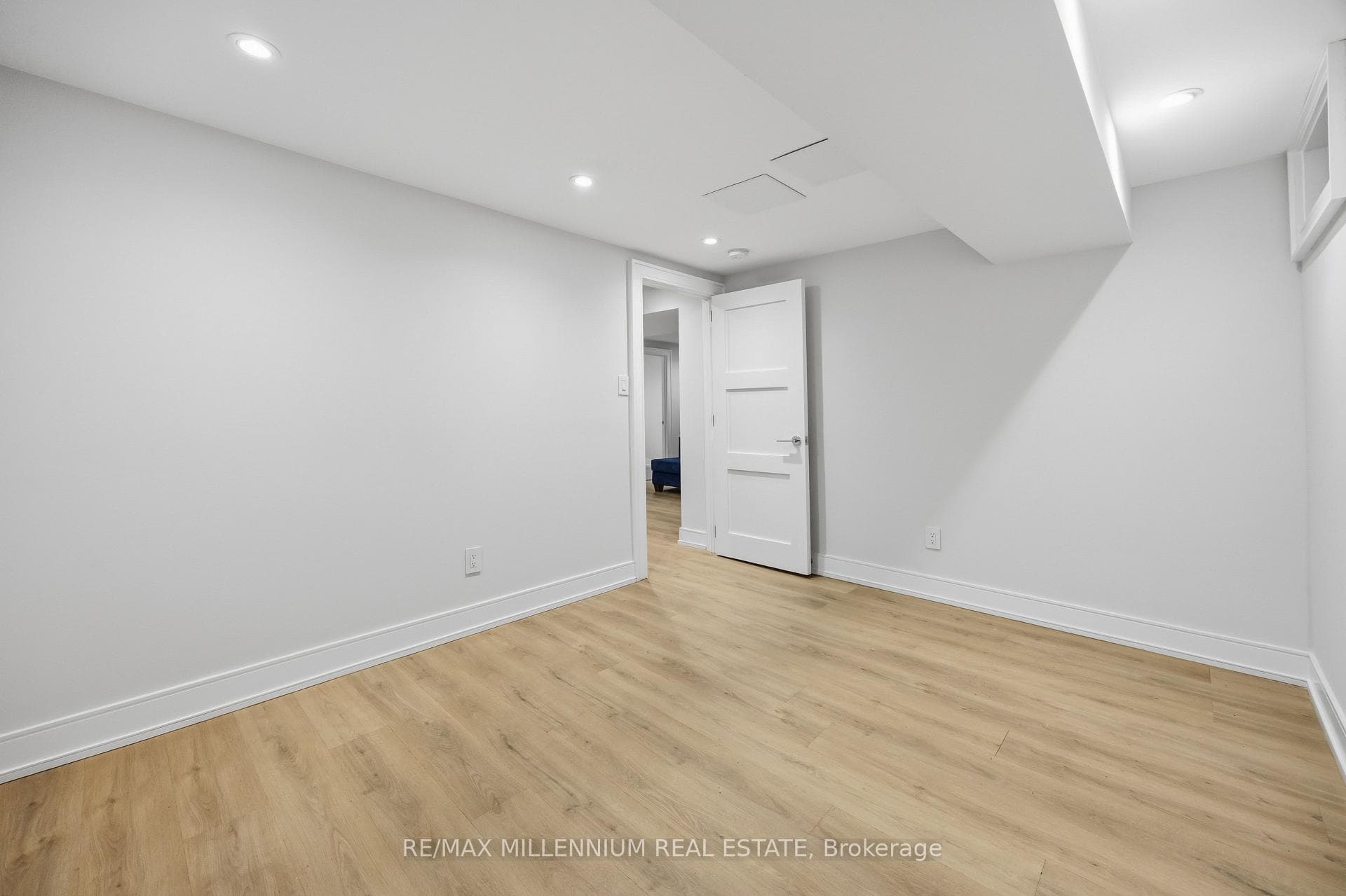 14 Portree Crescent photo 46