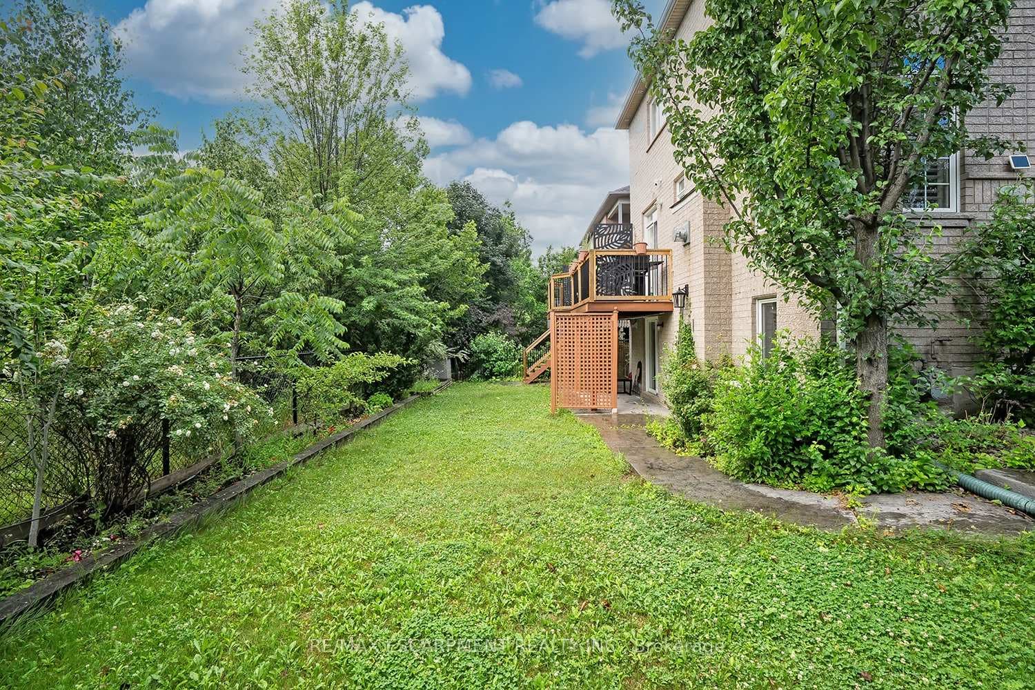 5410 Duchess Court Unit Lower photo 24