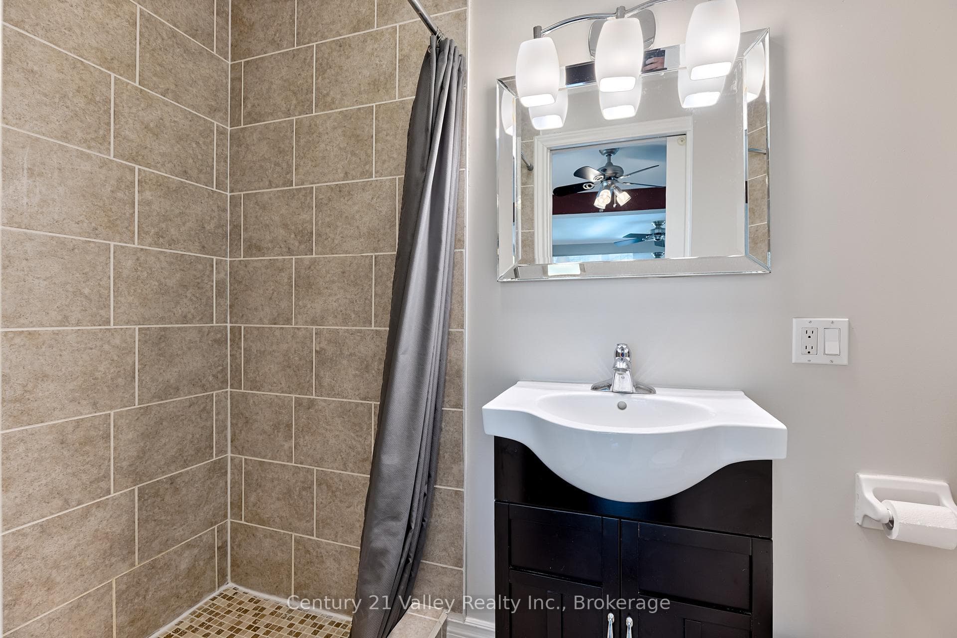 Main Floor Bathroom