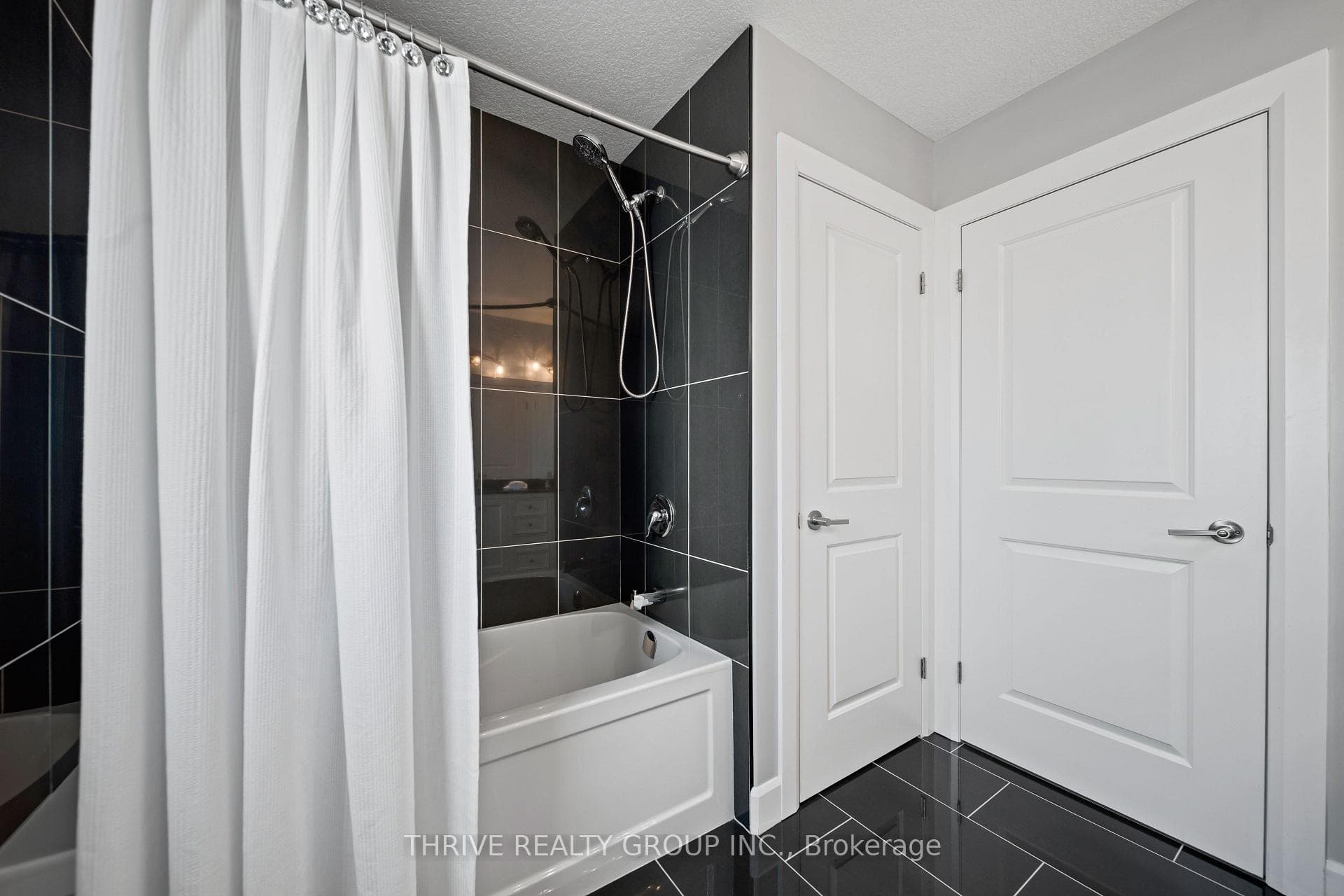 2084 Tyson Walk photo 41