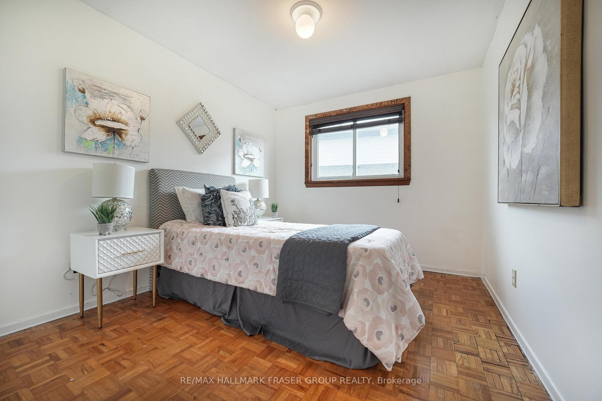 13 Pittmann Crescent photo 21