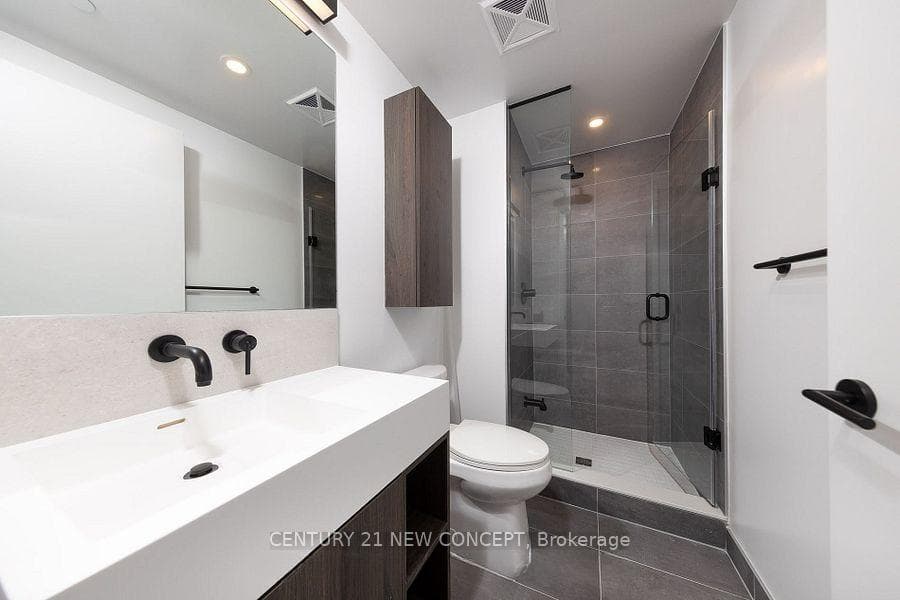 108 Peter Street Unit 1117 photo 19