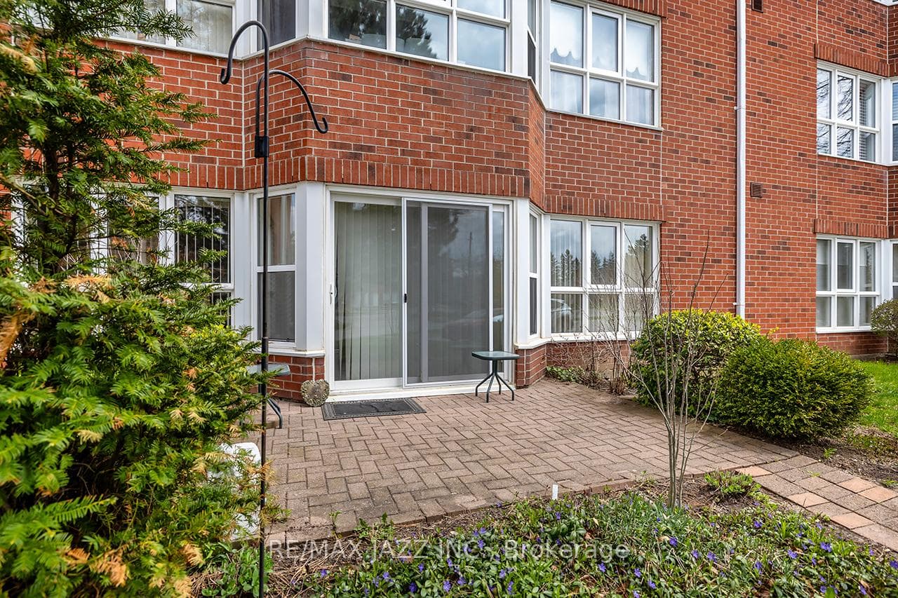 Patio Terrace/ Patio Doors