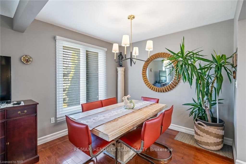 34 RAMSEY Street photo 10