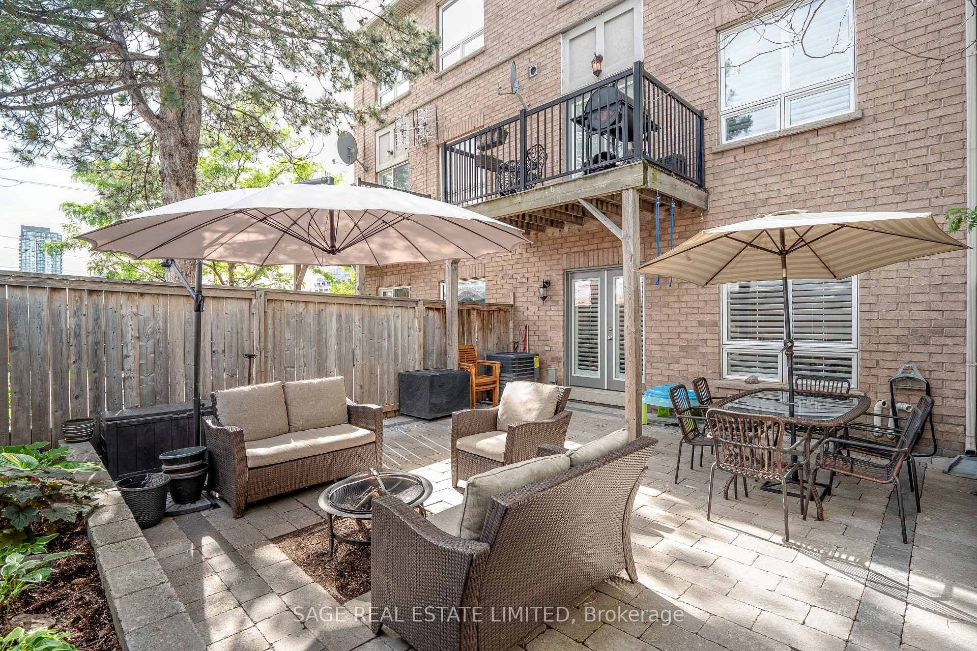 57 Market Garden Mews photo 40