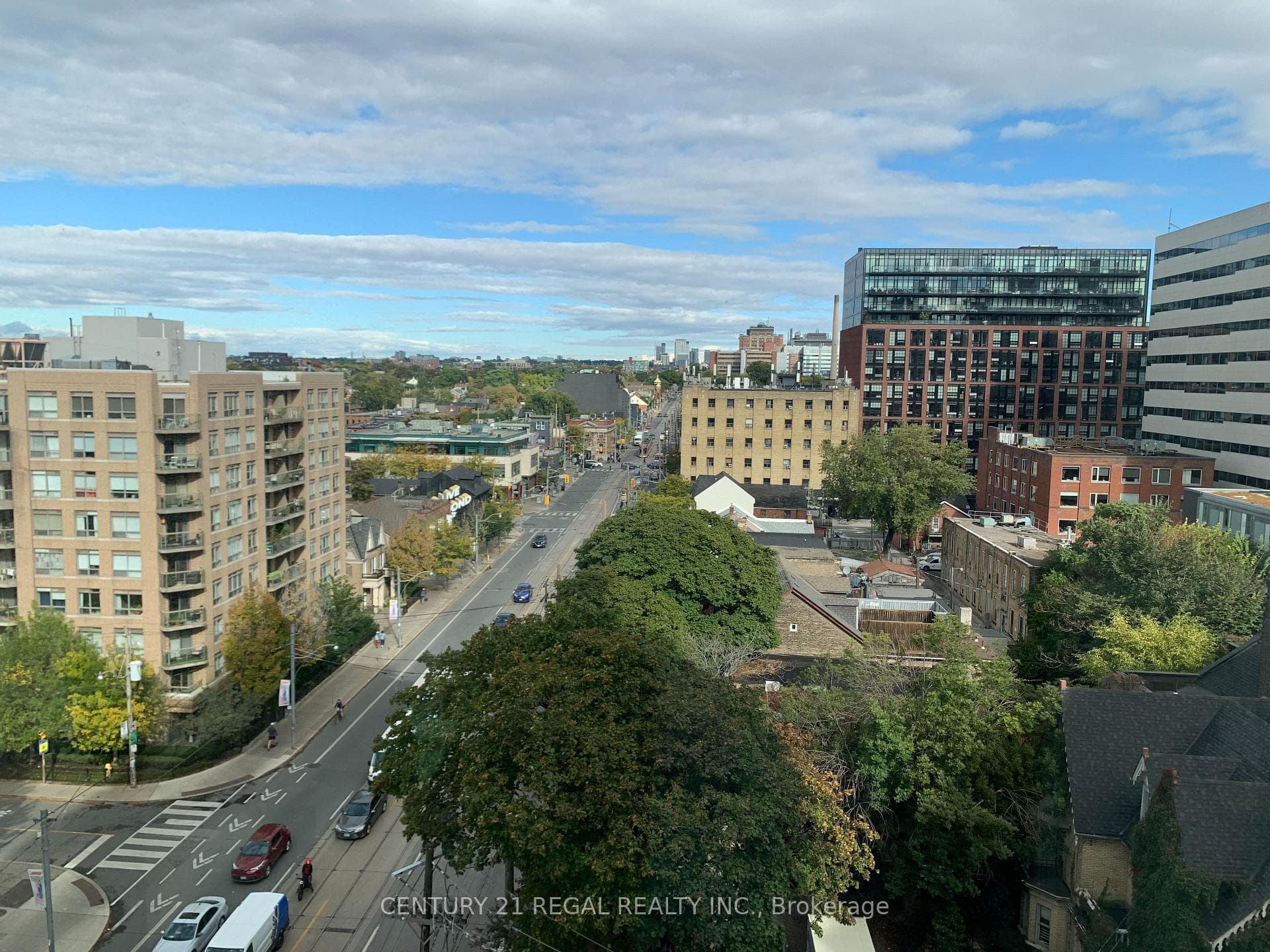 111 Bathurst Street Unit 811 photo 7
