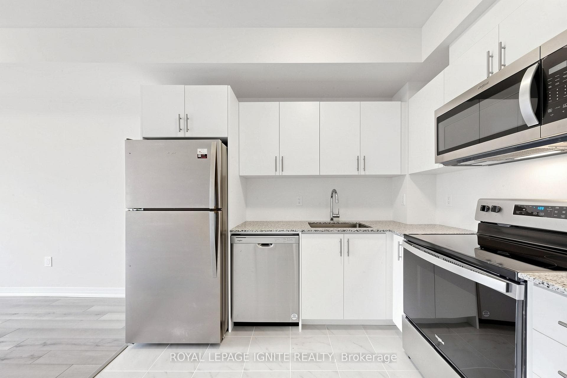 155 Tapscott Road Unit 22 photo 14