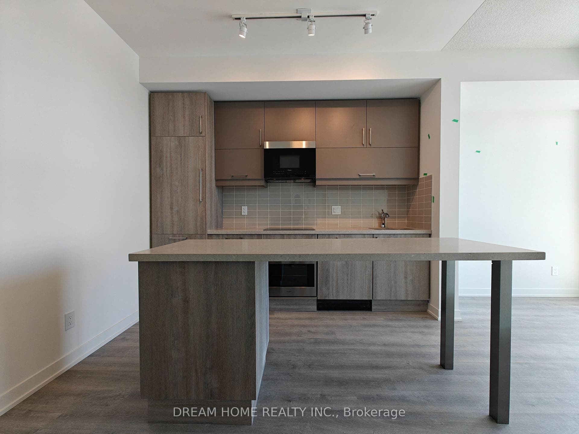8119 Birchmount Road Unit A1710 photo 2