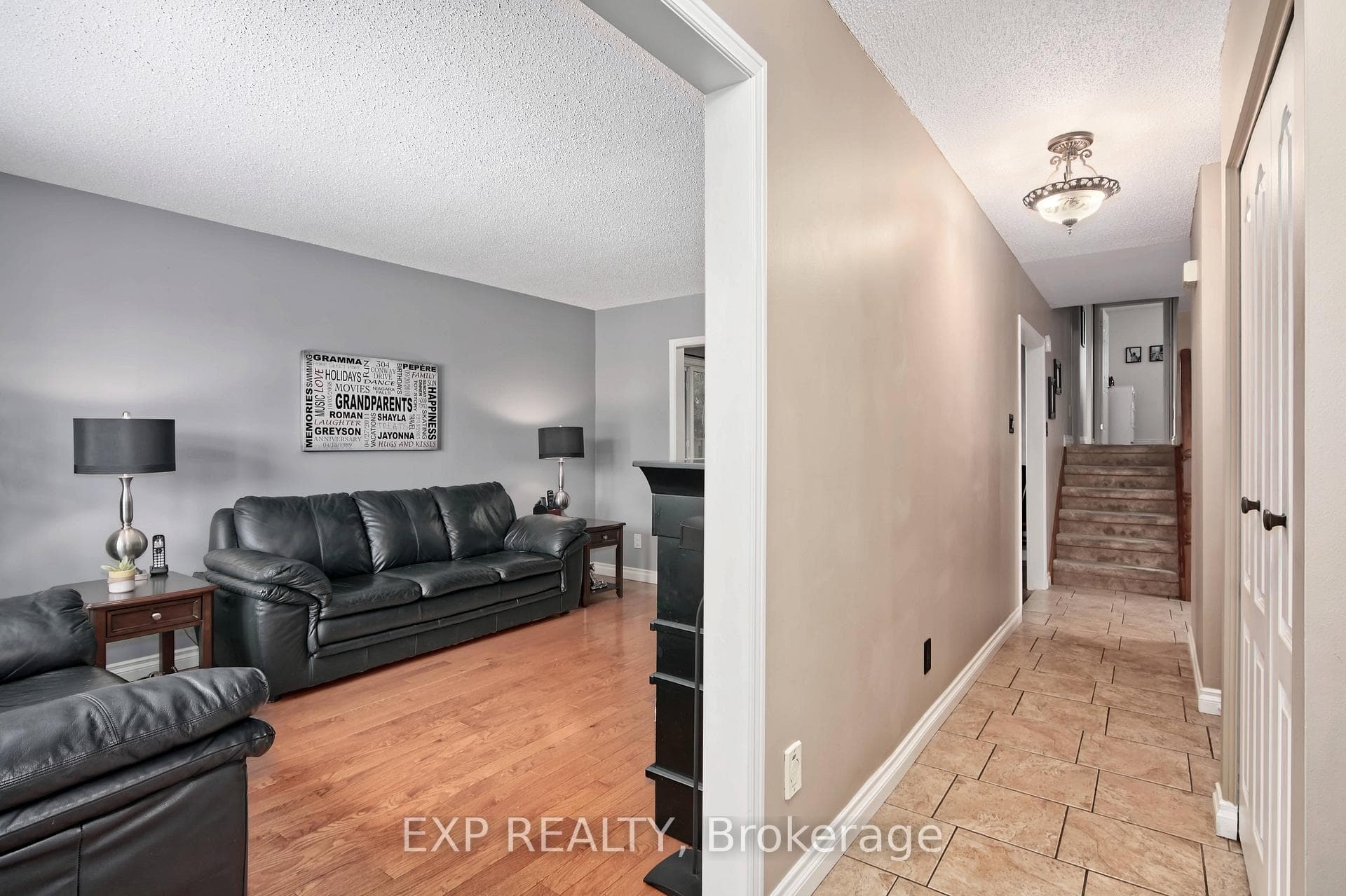 304 Conway Drive photo 4
