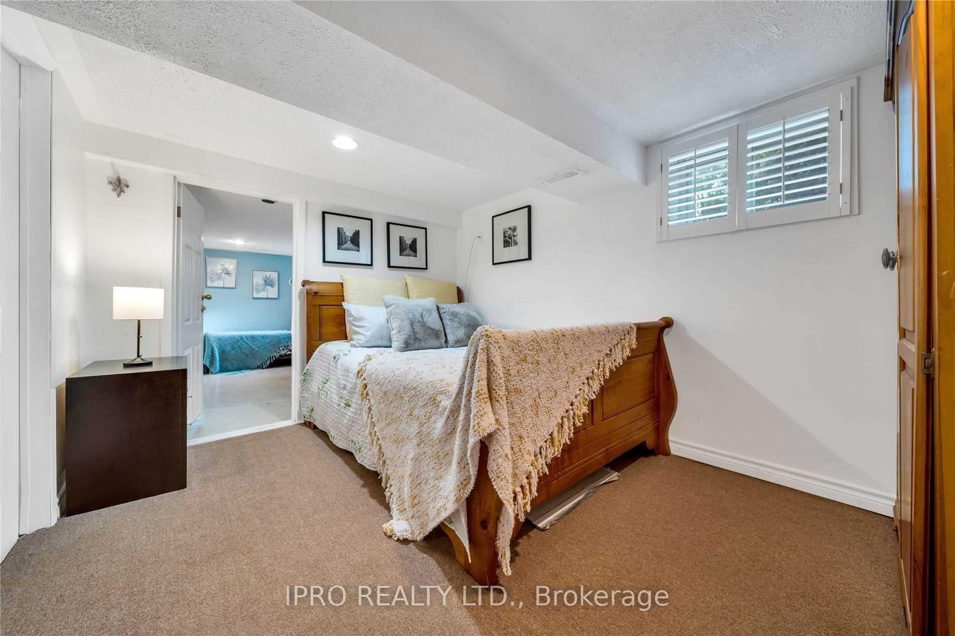 526 Anson Drive photo 19