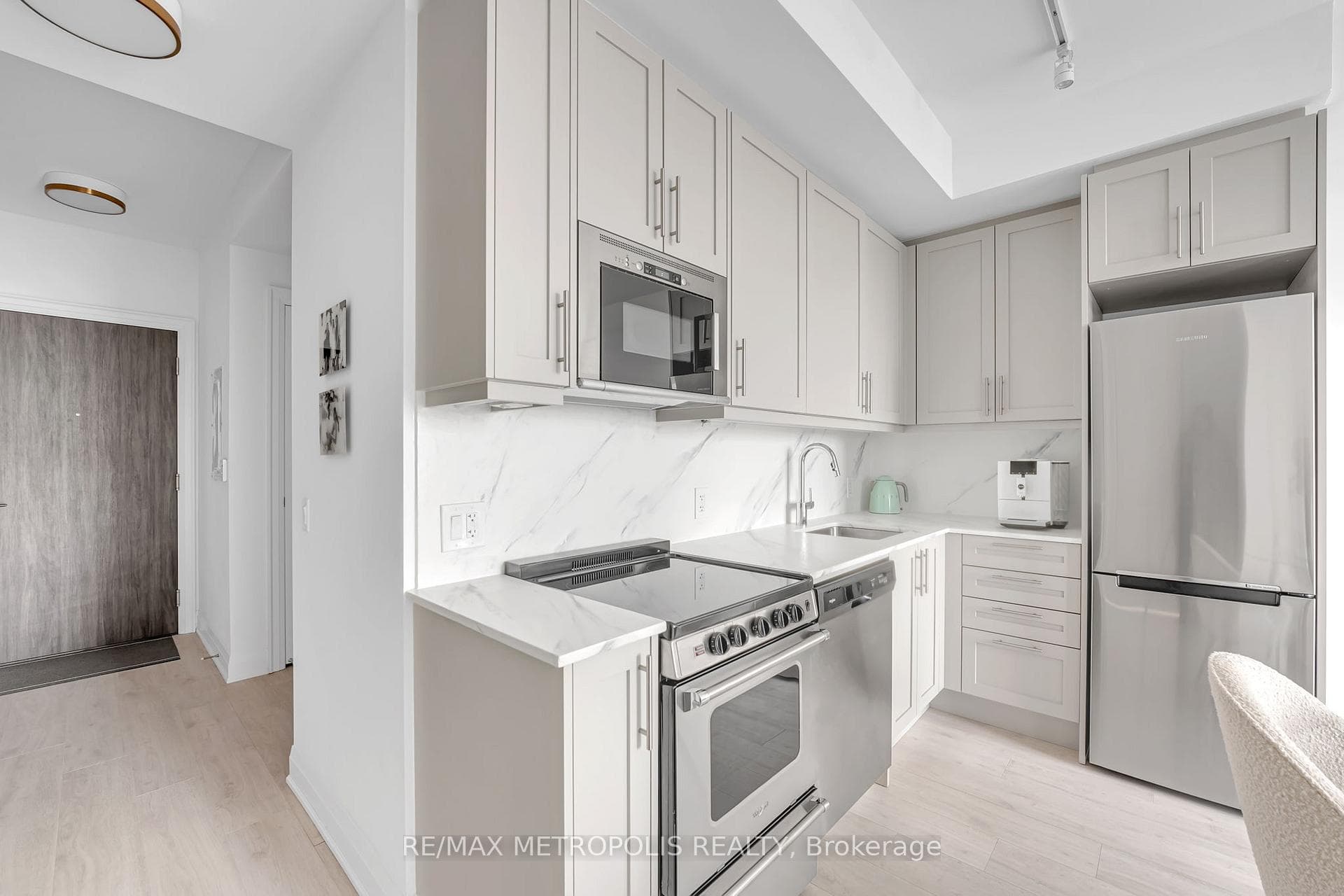 10 Gatineau Drive Unit 509W photo 7