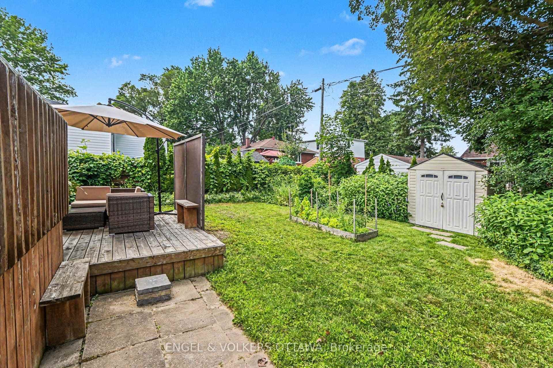 1319 Kingston Avenue photo 31
