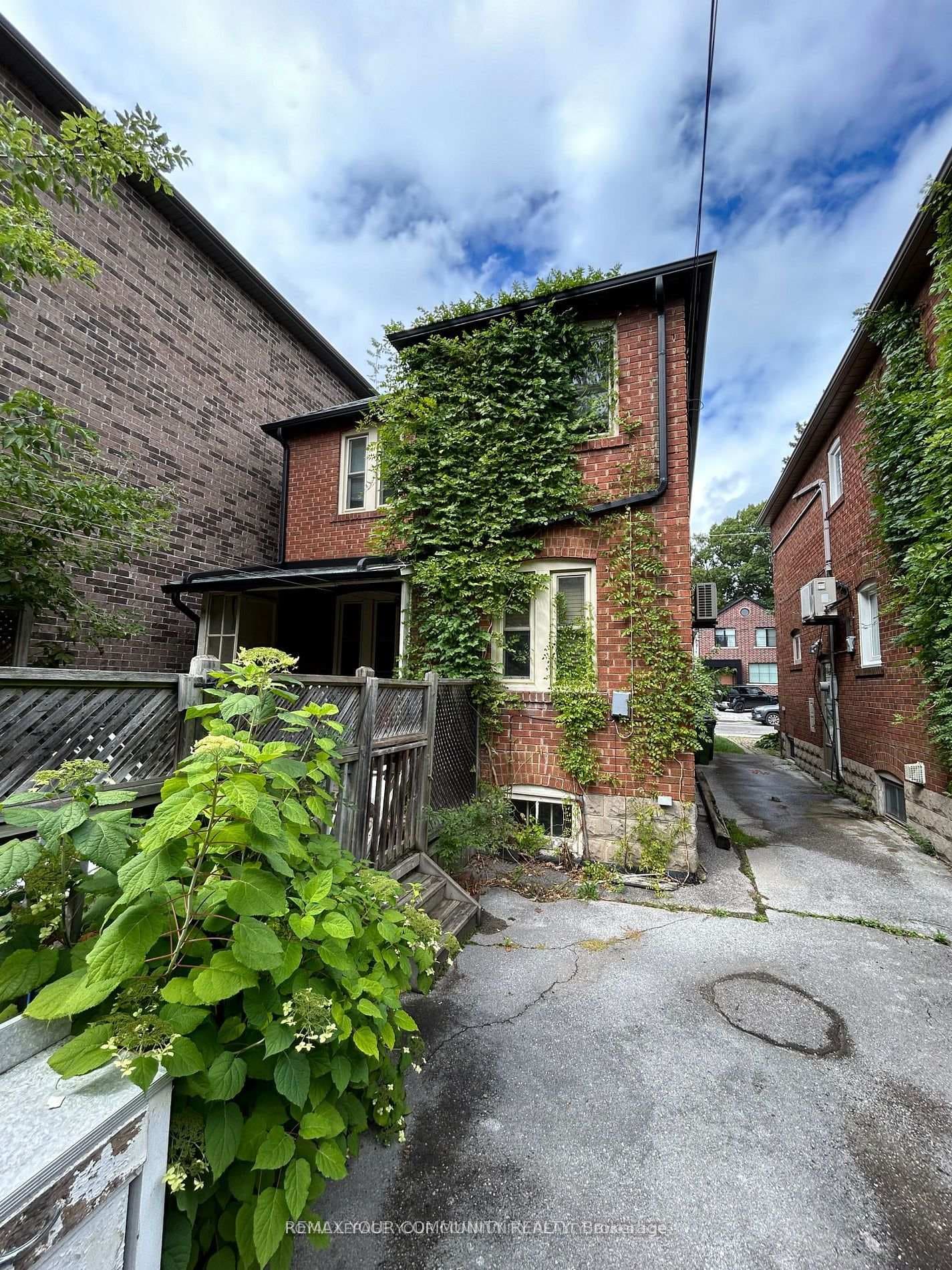 705 Hillsdale Avenue photo 3