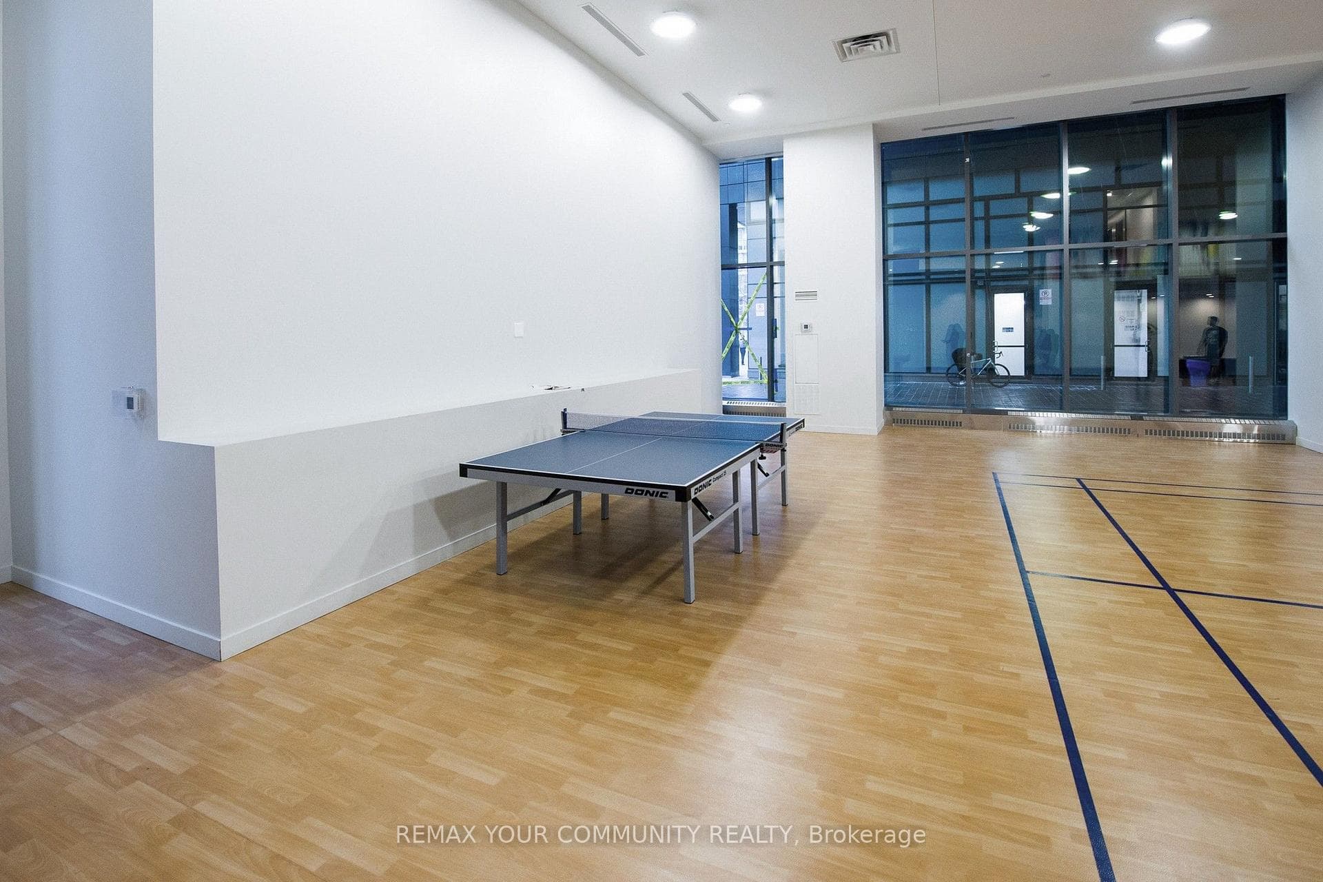 70 Princess Street Unit 2404 photo 33