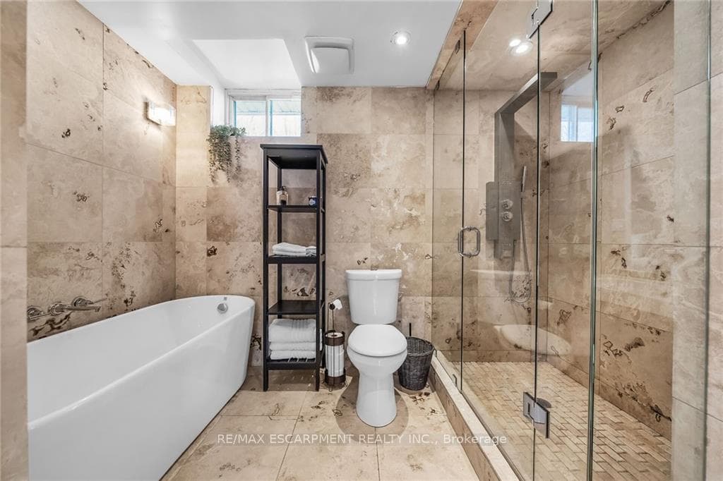 991 Haldibrook Road photo 40