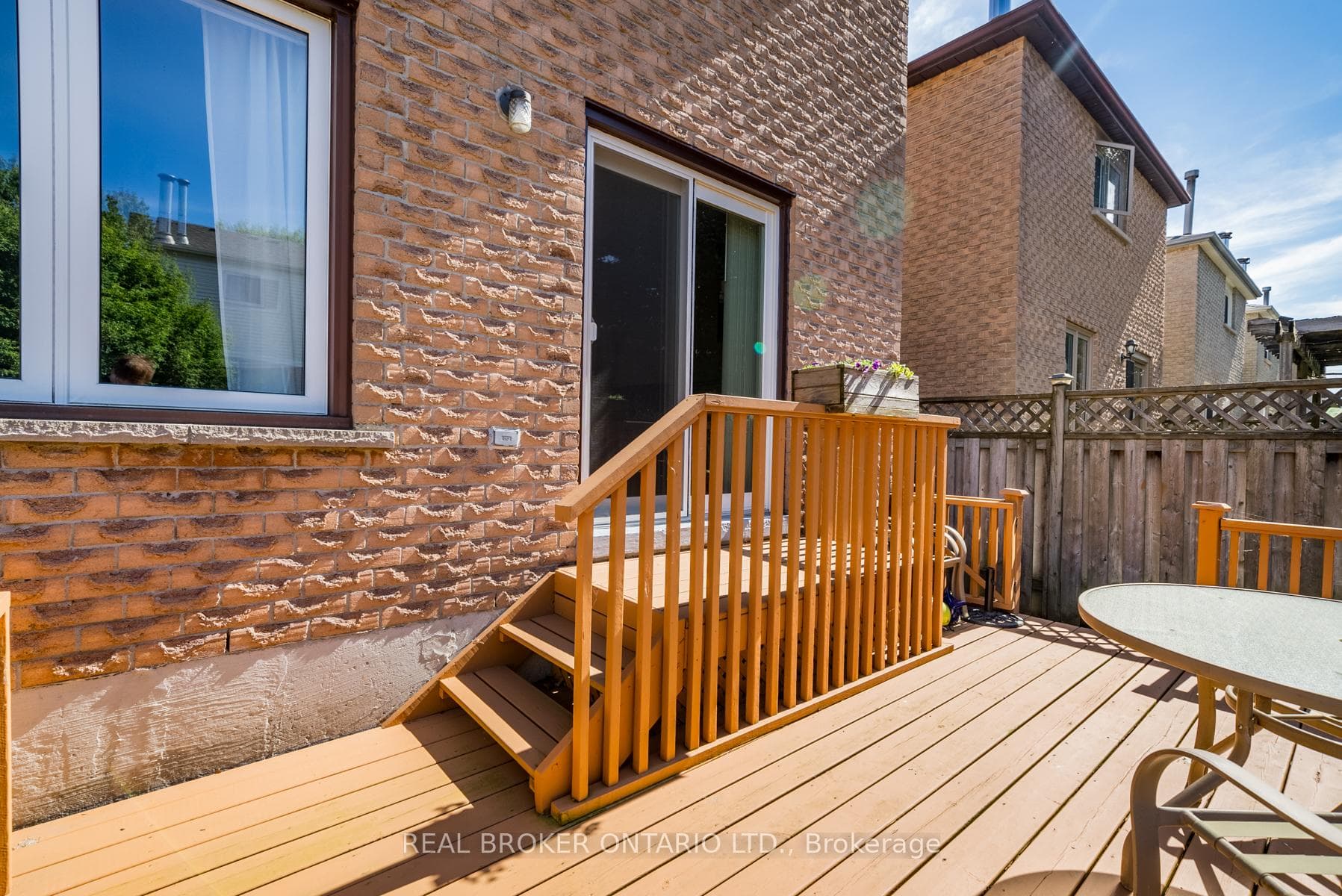 16 Cluett Drive photo 24