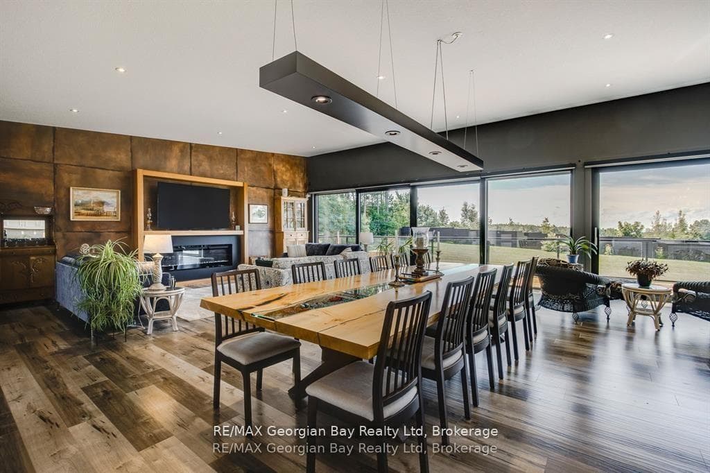 165 Wilson Road photo 8