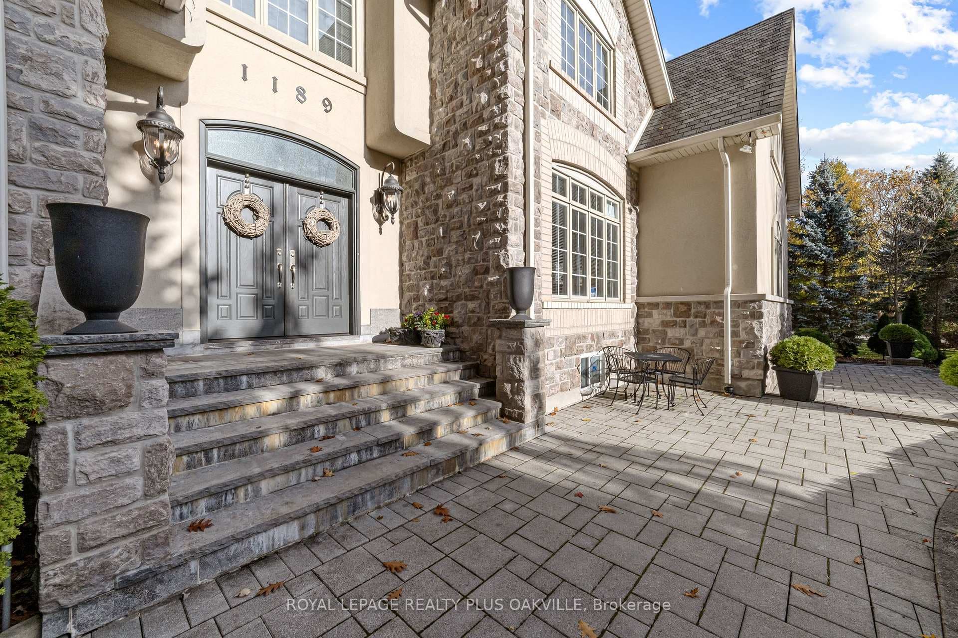 1189 Glen Road photo 3
