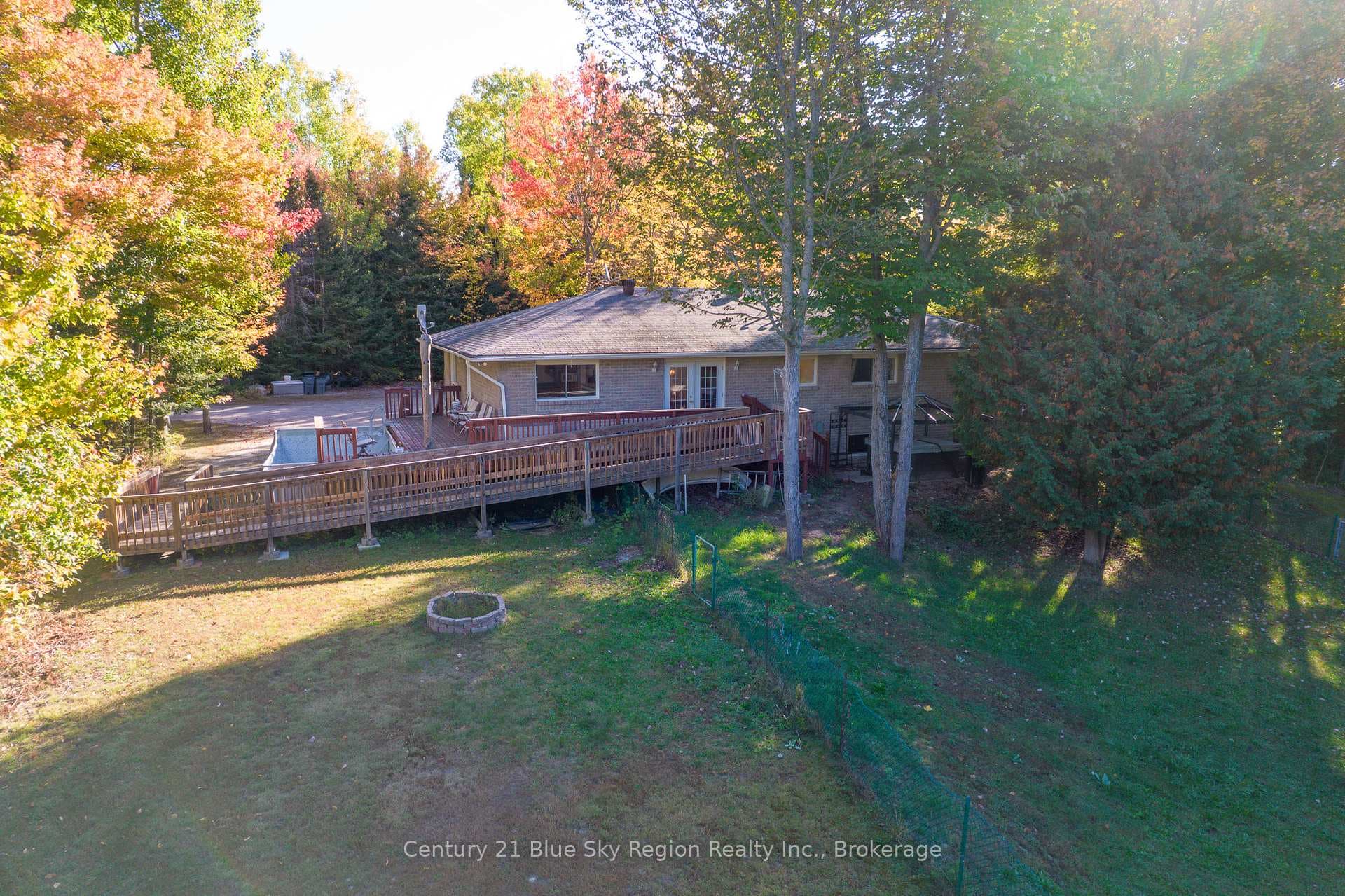 89 Sunrise Bay Drive photo 41