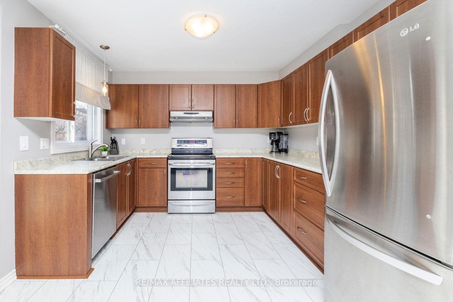 172 Mountshannon Drive photo 18