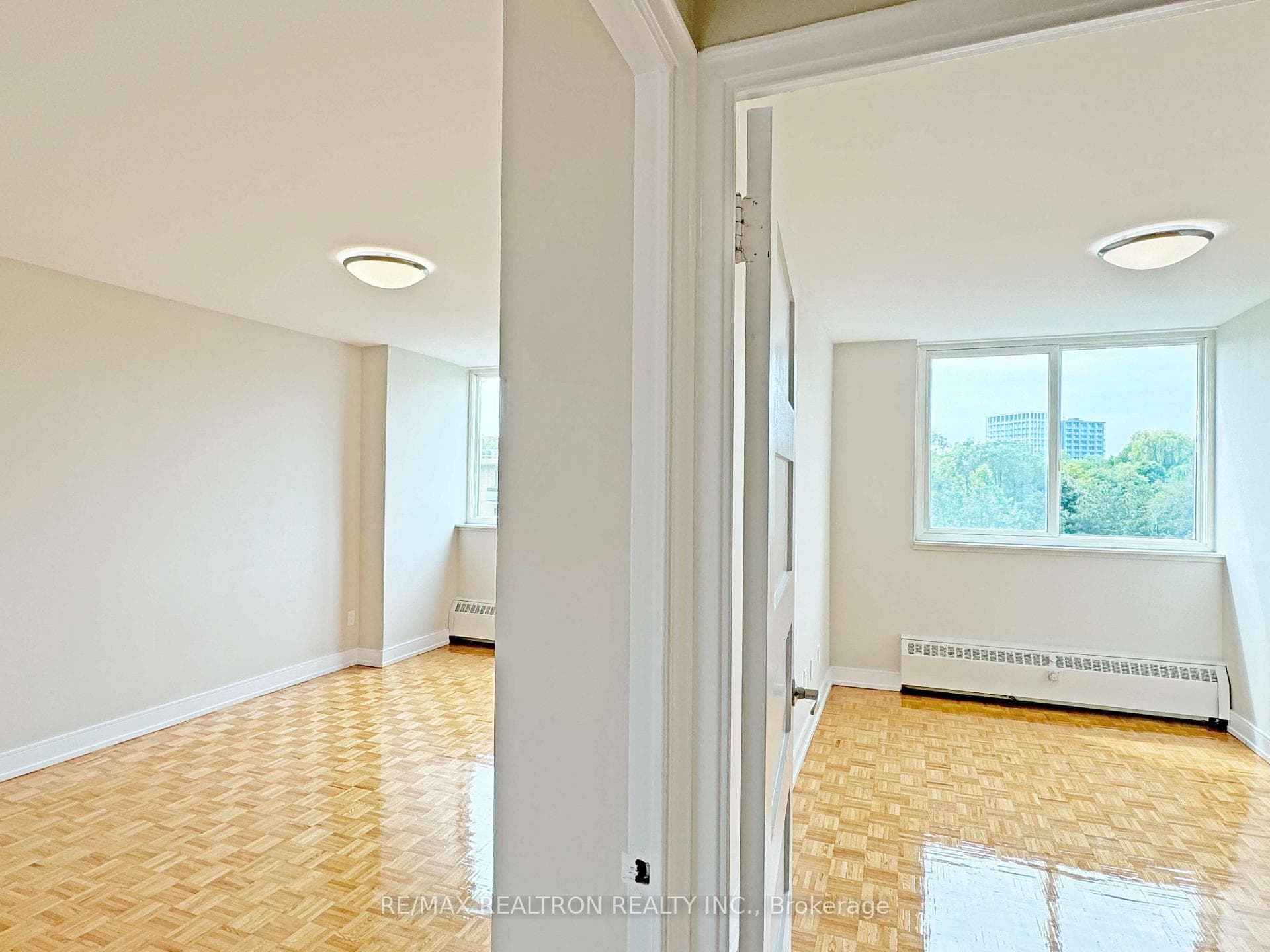 10 Shallmar Boulevard Unit 607 photo 8