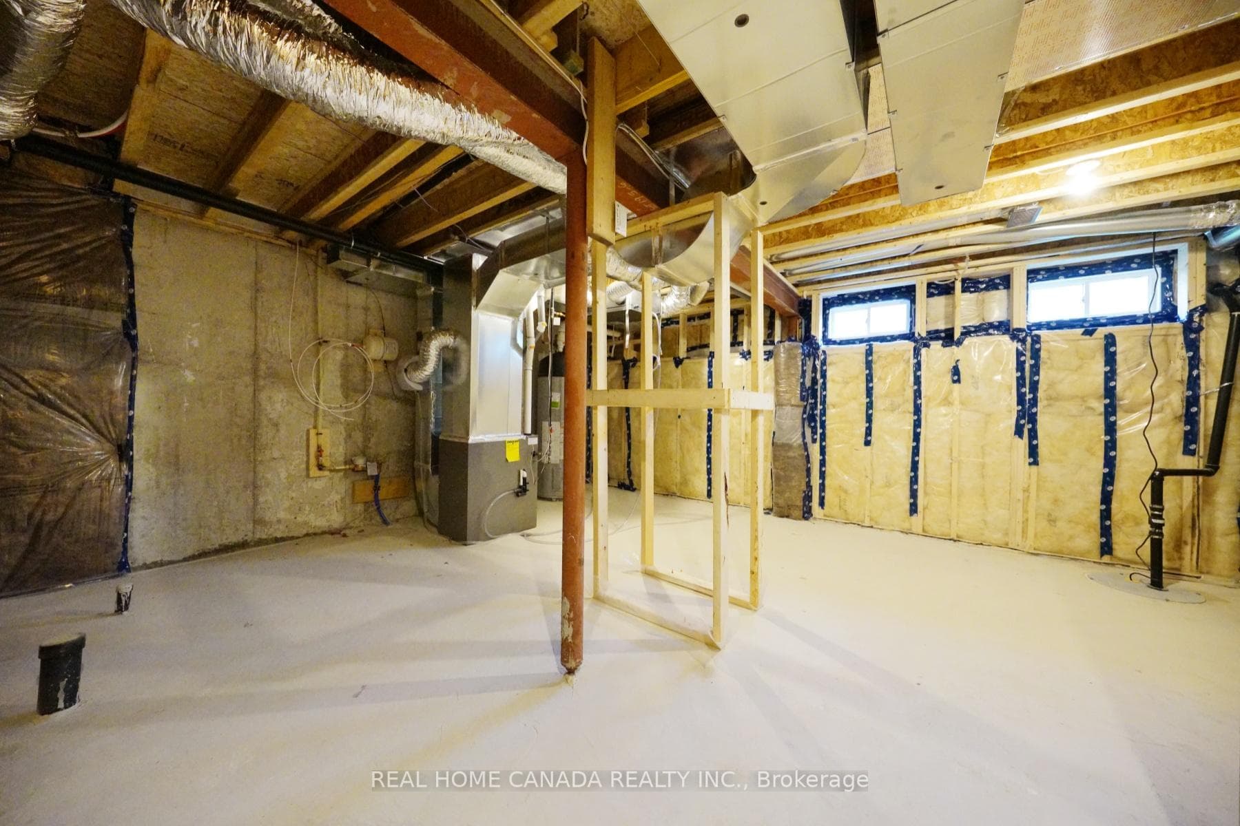 24 Durham Avenue photo 18