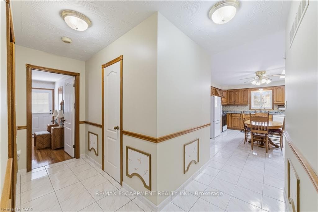 546 Dicenzo Drive photo 19