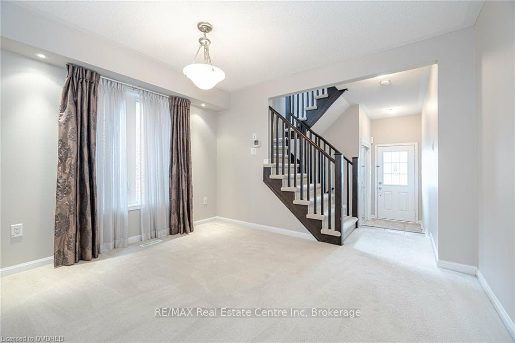 655 GERVAIS Terrace photo 8