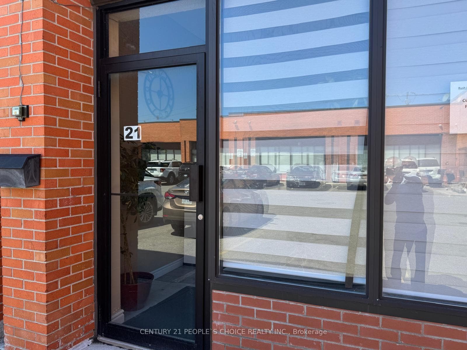 4801 Steeles Avenue Unit 21 photo 2