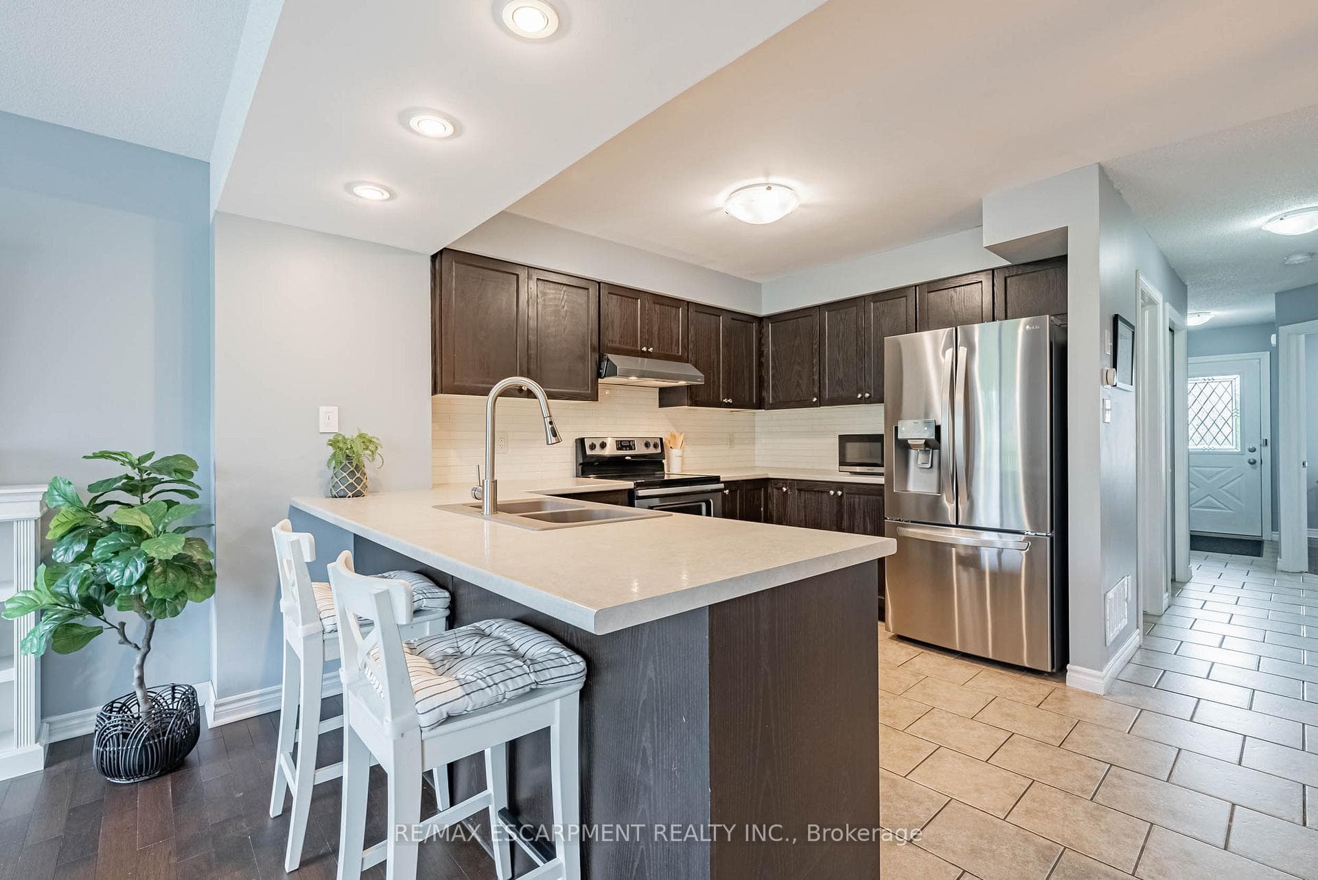 37 Thames Way photo 10