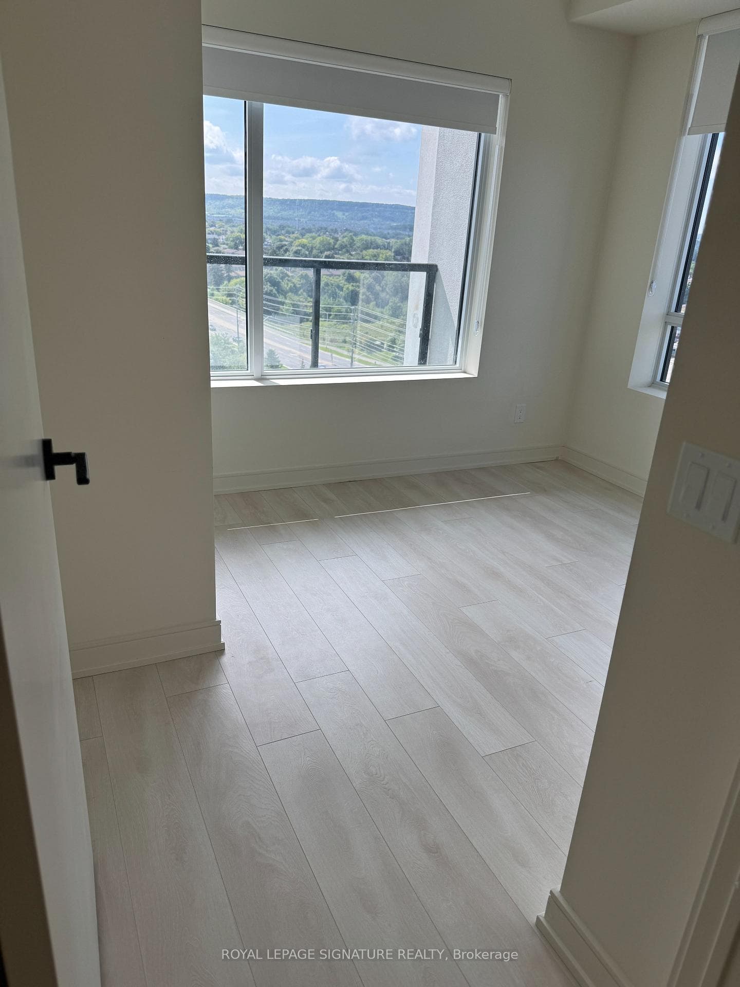 8010 Derry Road Unit 1007 photo 18